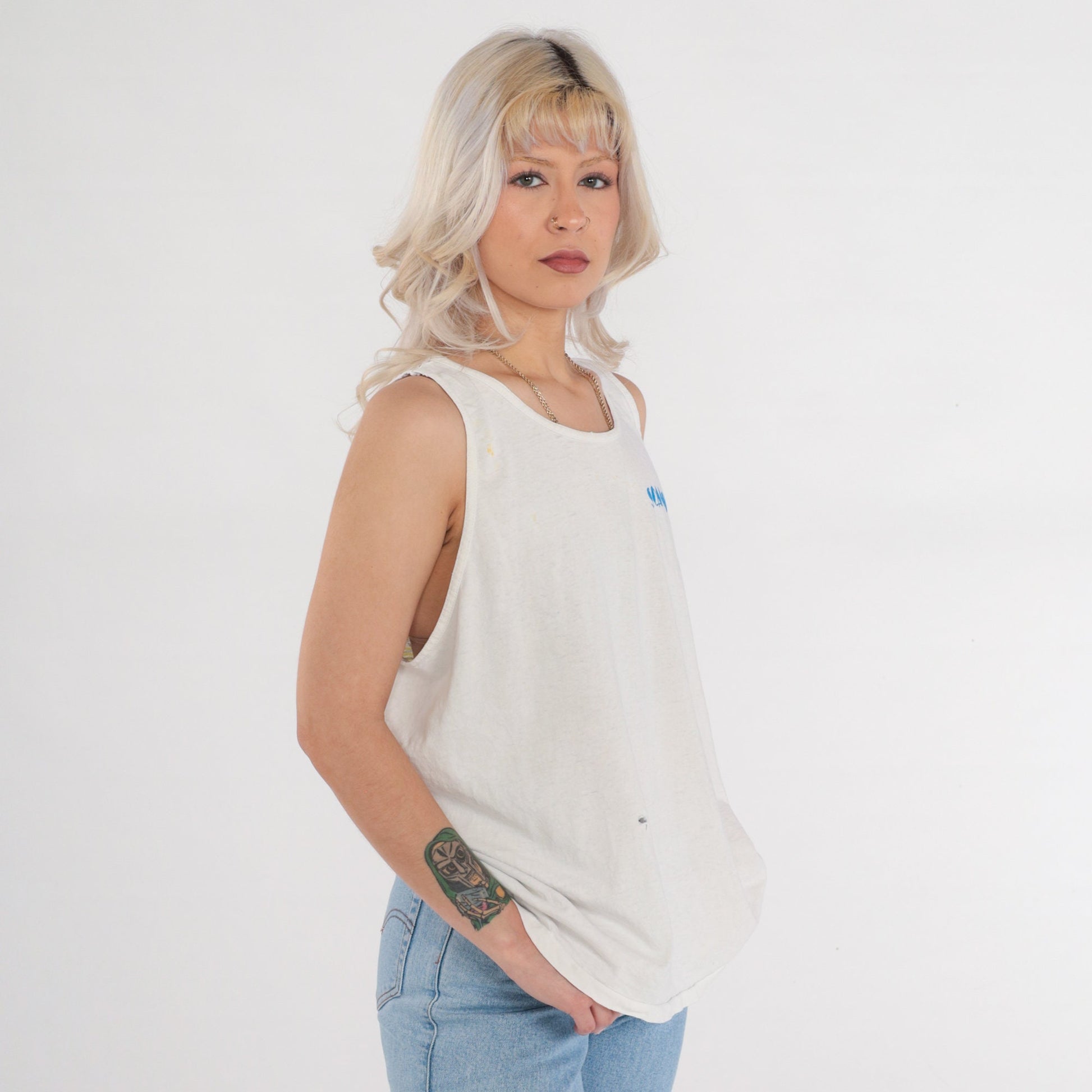 90s Scandal's Bar Eugene Oregon Tank Top Graphic Tee White Large L