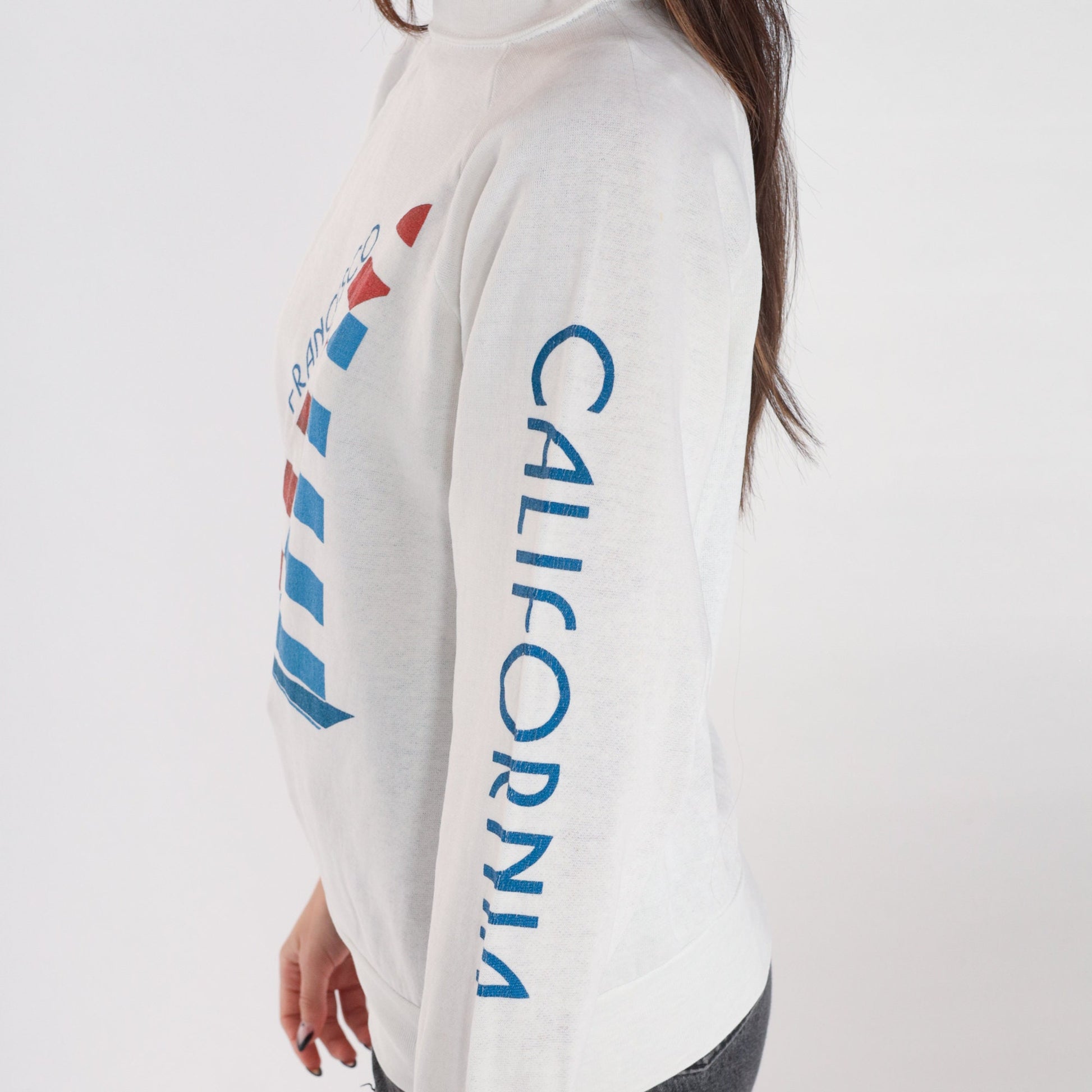 80s San Francisco California Sailboat Graphic Sweatshirt White Raglan Small