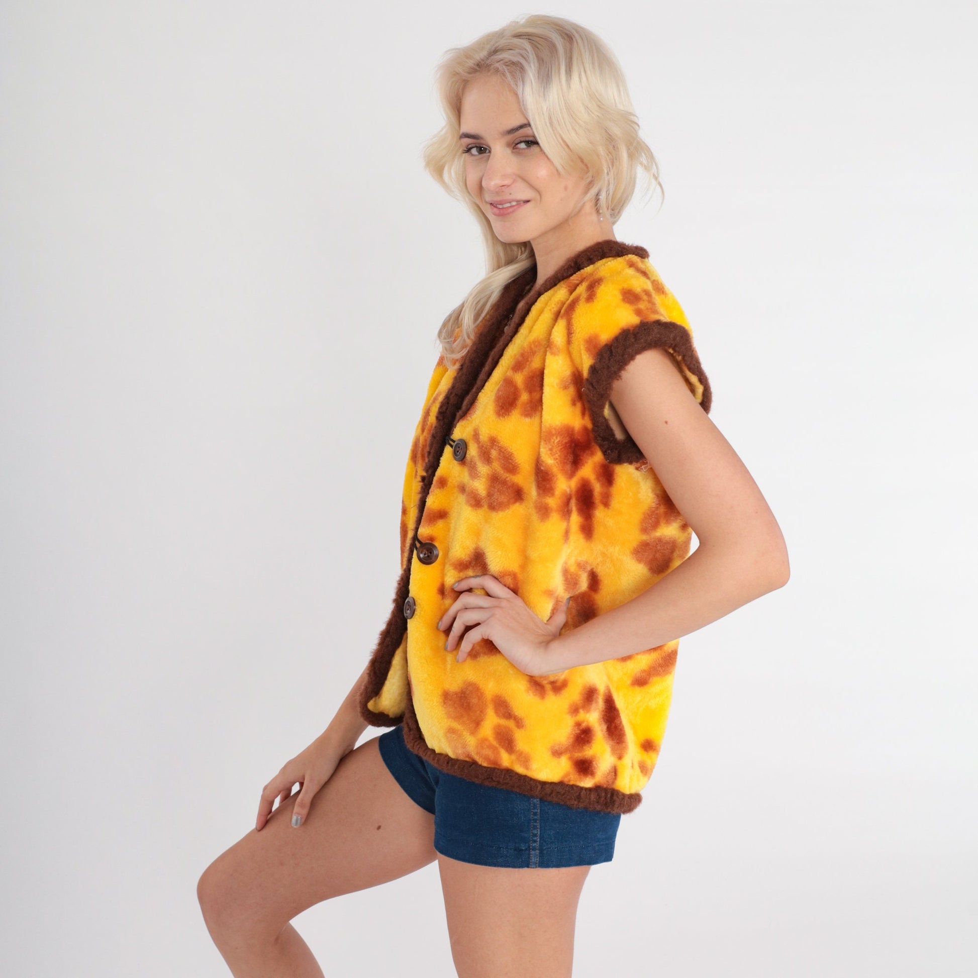 80s Yellow Fleece Vest Paw Print Button-Up Medium