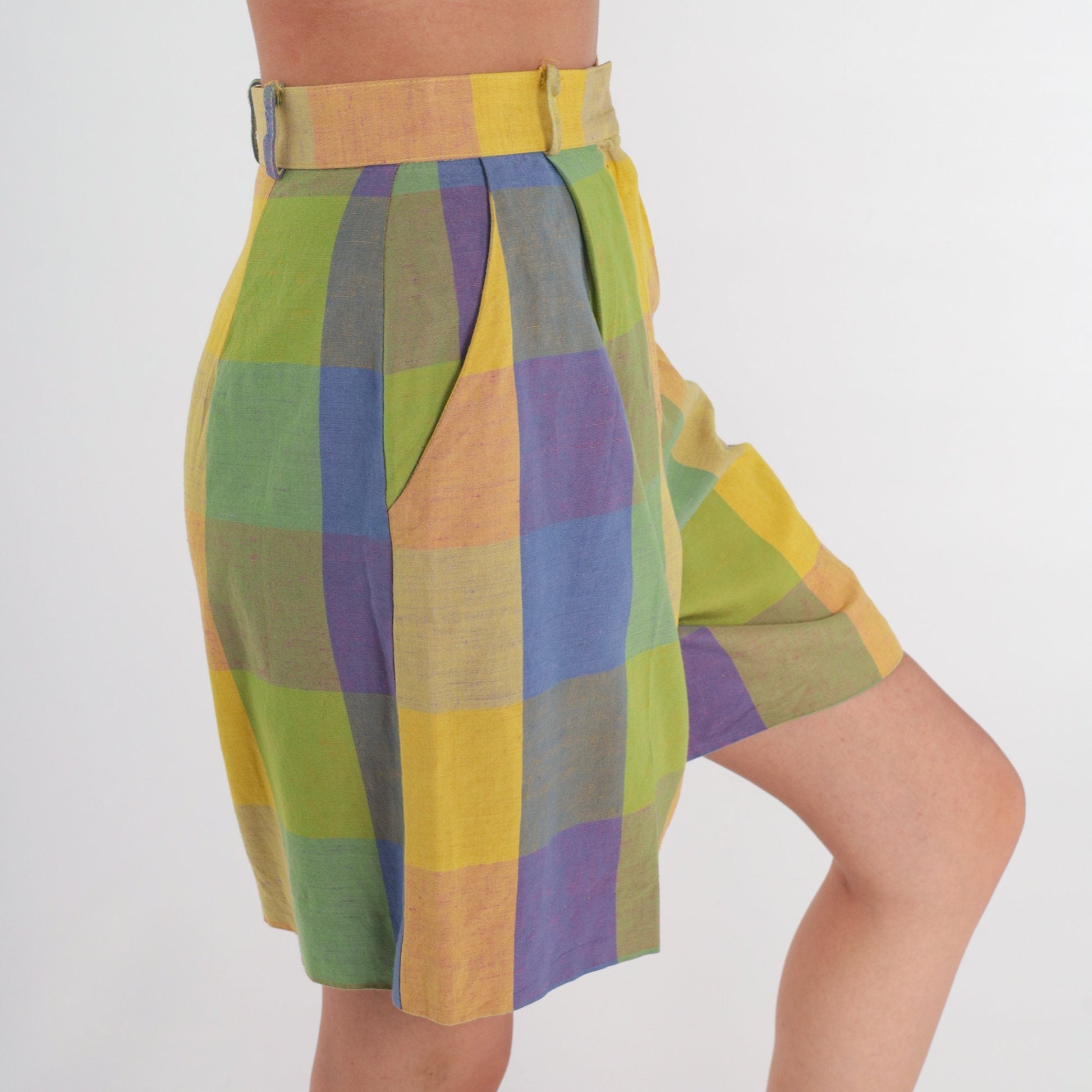 90s Plaid High-Waisted Shorts Yellow Purple Pleated Trouser Extra Small