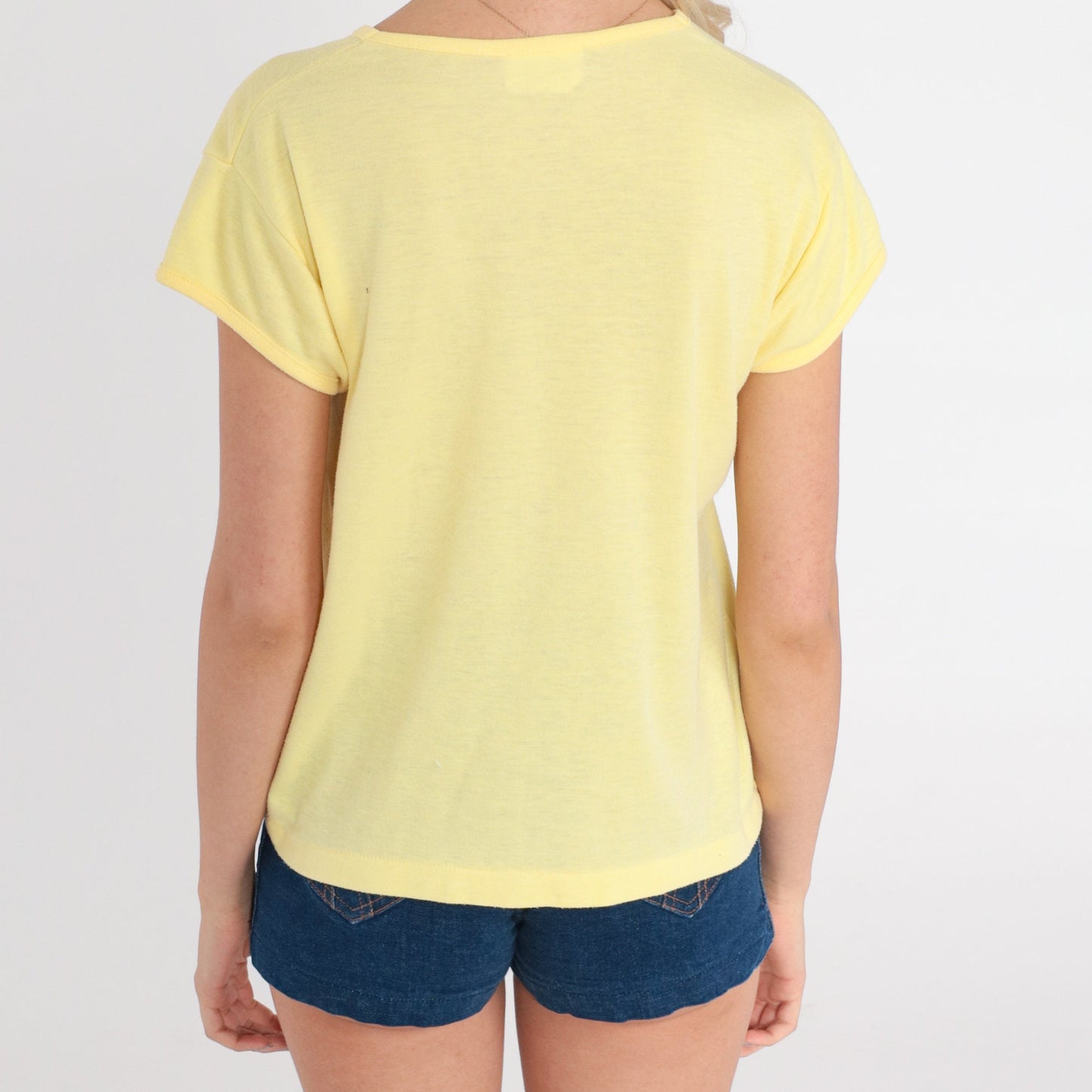80s Floral Embroidered T-Shirt Yellow V-Neck Cap Sleeve Medium
