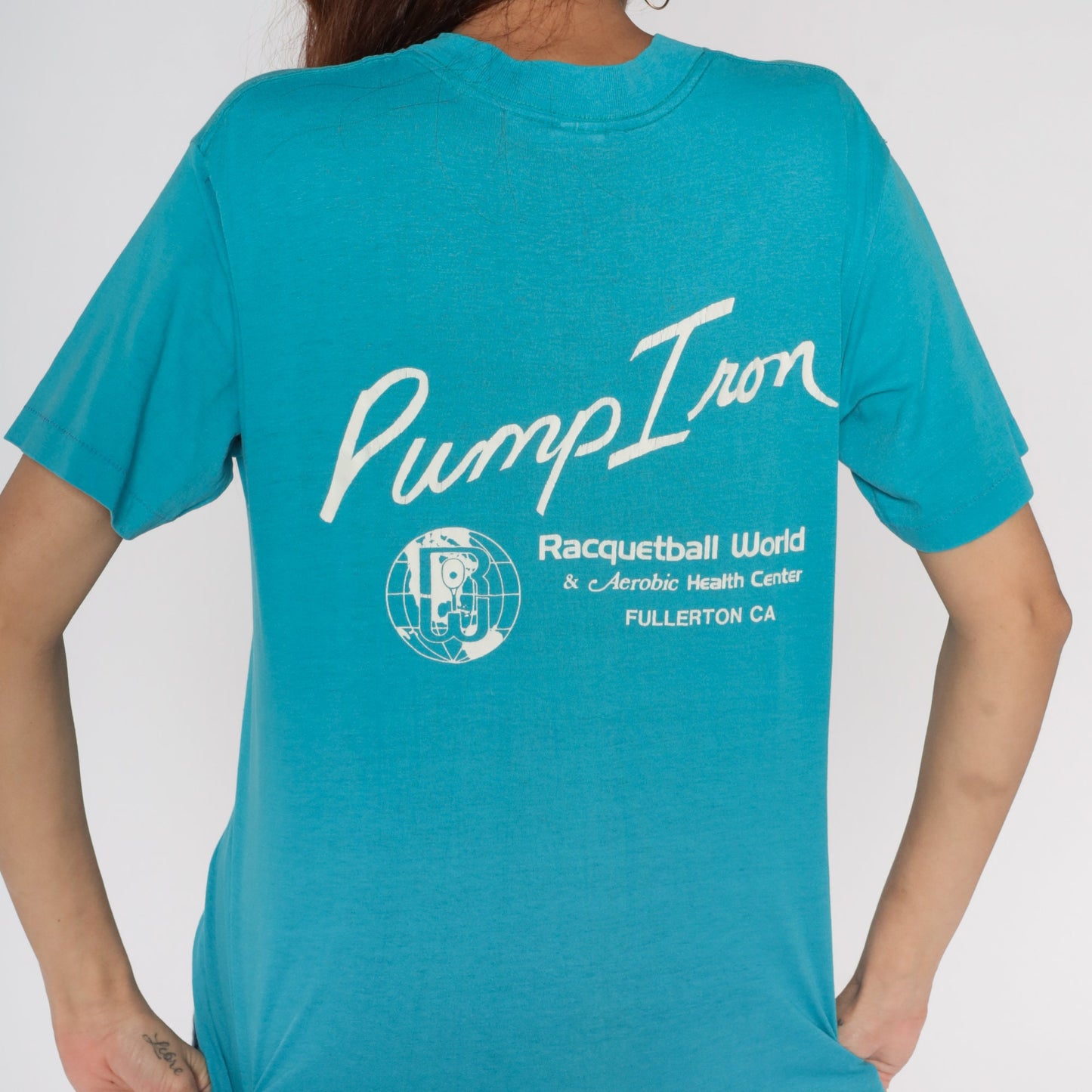 80s Join The Resistance Pump Iron Gym T-Shirt Blue Graphic Tee Medium