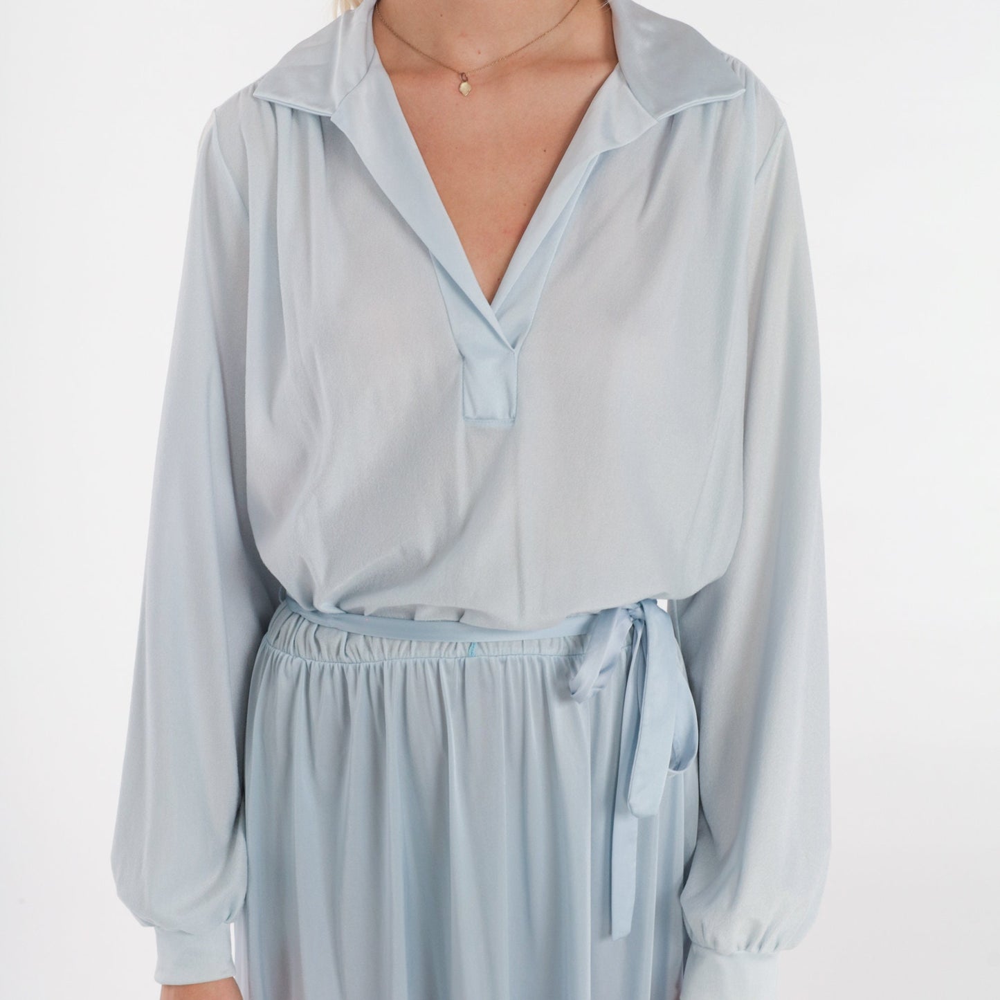 70s Light Blue Maxi Dress Collared V-Neck Long Sleeve High Waisted Medium Large