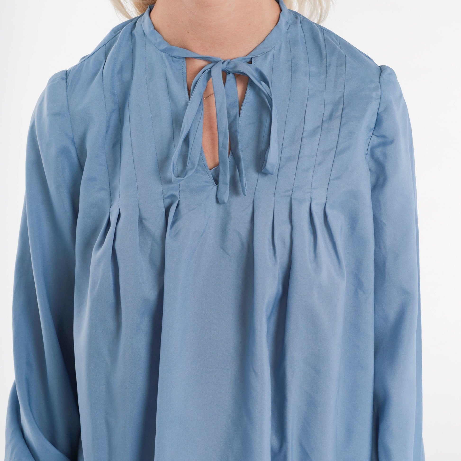 70s Blue Mini Dress Keyhole Tie Neck Long Sleeve Tent Cut Medium