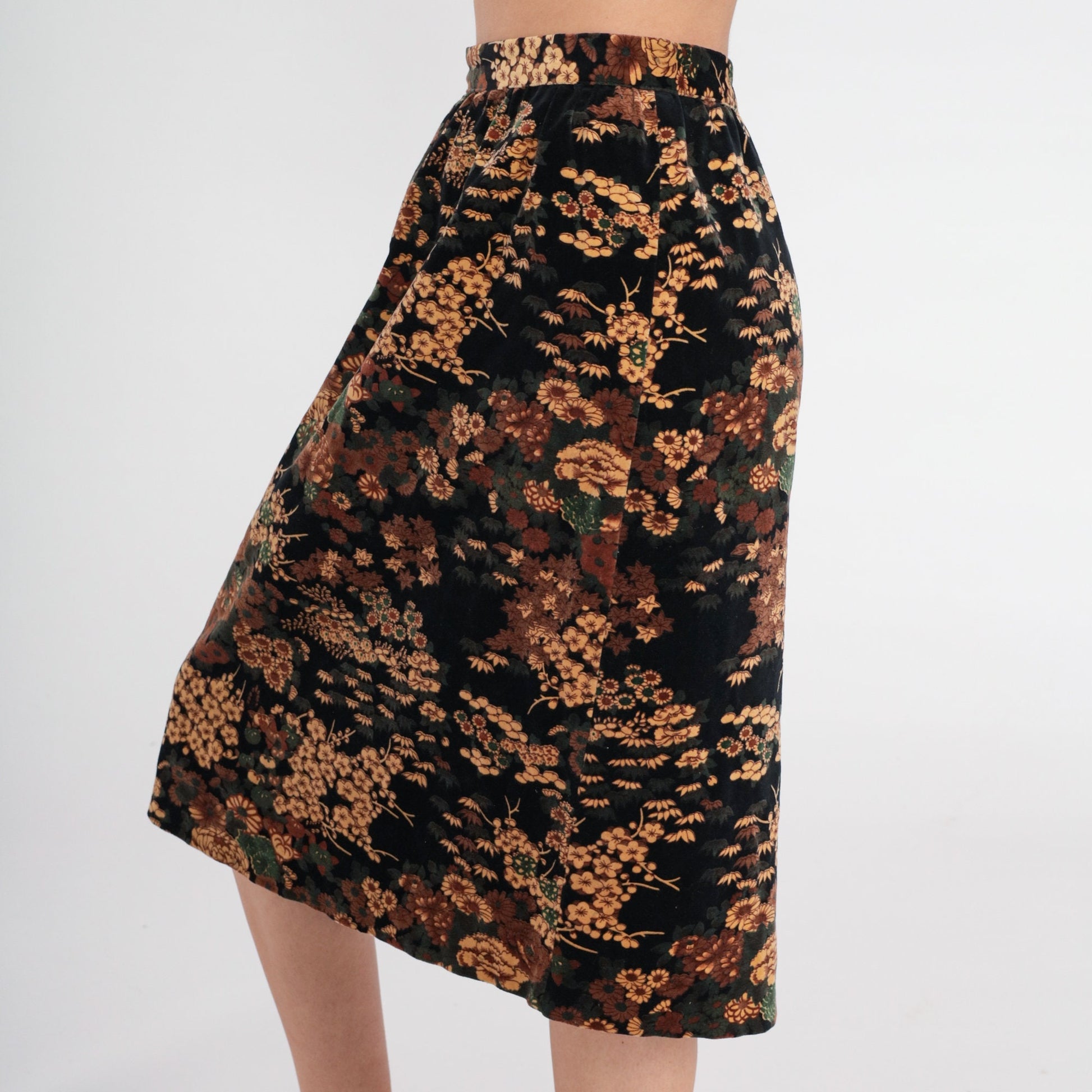 80s Black Velvet Floral Midi Skirt High Waisted Pencil Cut Small