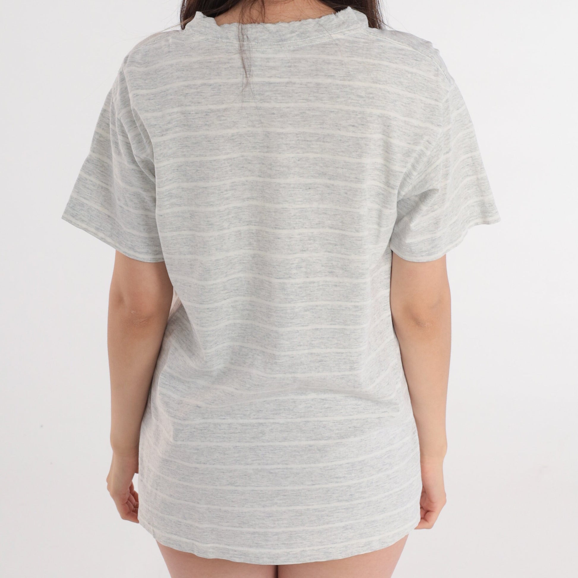 90s Reno Hilton Nevada Hotel Graphic T-Shirt Grey Striped Medium
