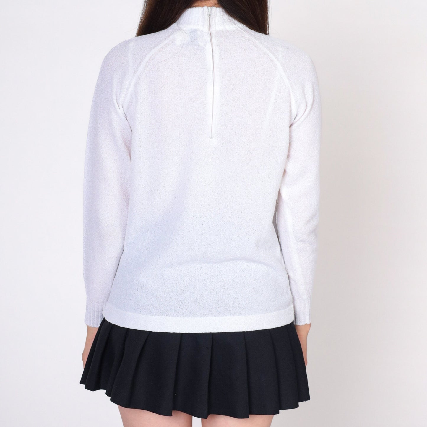 70s Talbott Traveler White Mock Neck Blouse Raglan Sleeve Small