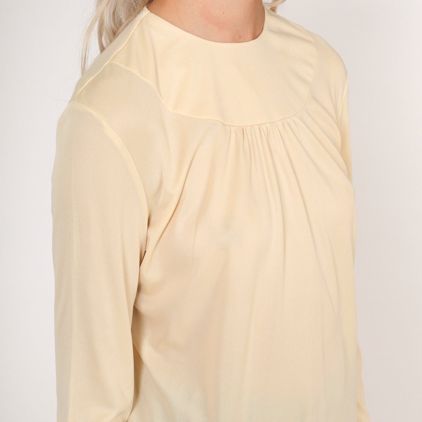 70s Cream Semi-Sheer Blouse Long Sleeve Ruched Back Zip Top Small