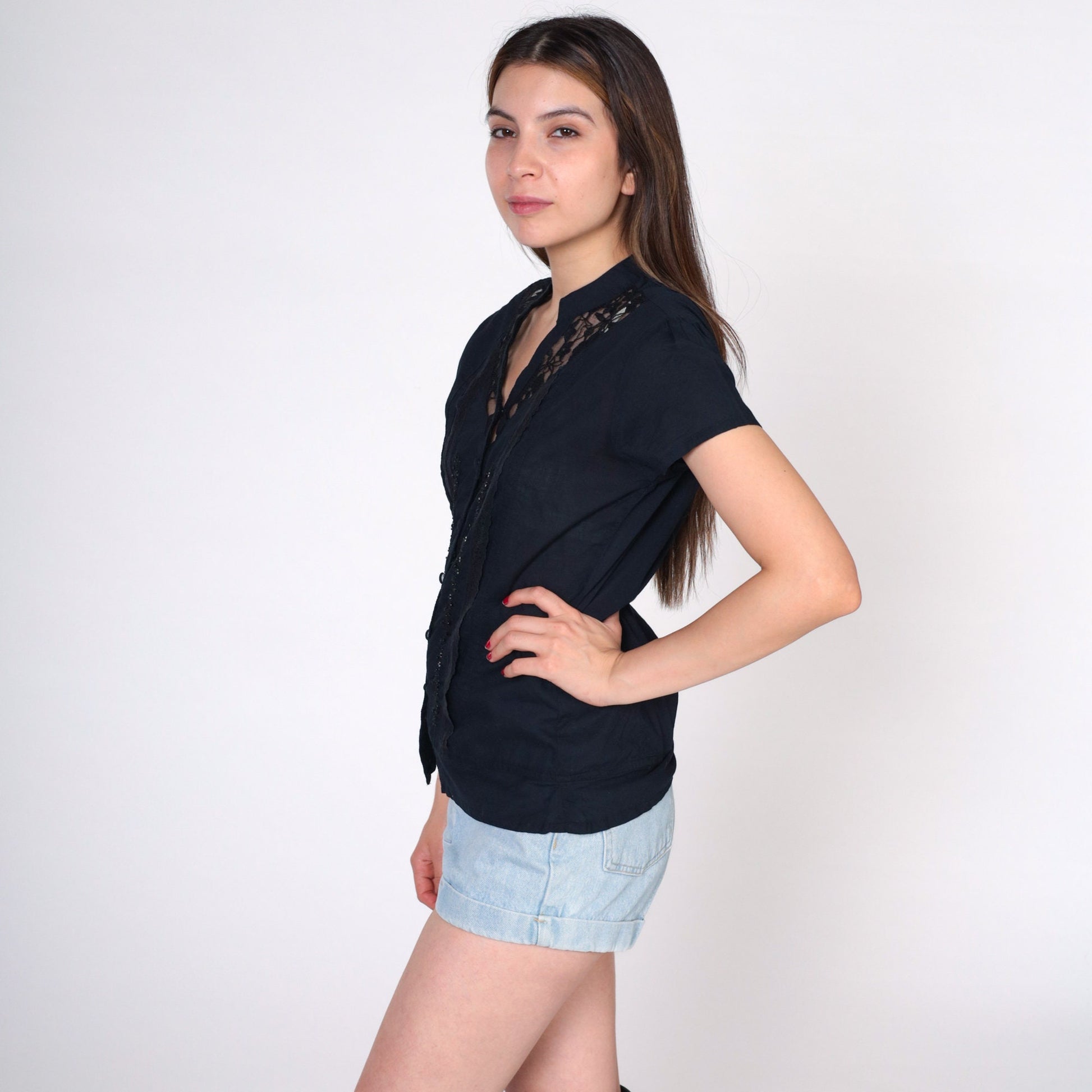 00s Black Lace Beaded Sequin Button-Up Blouse V-Neck Short Sleeve Small