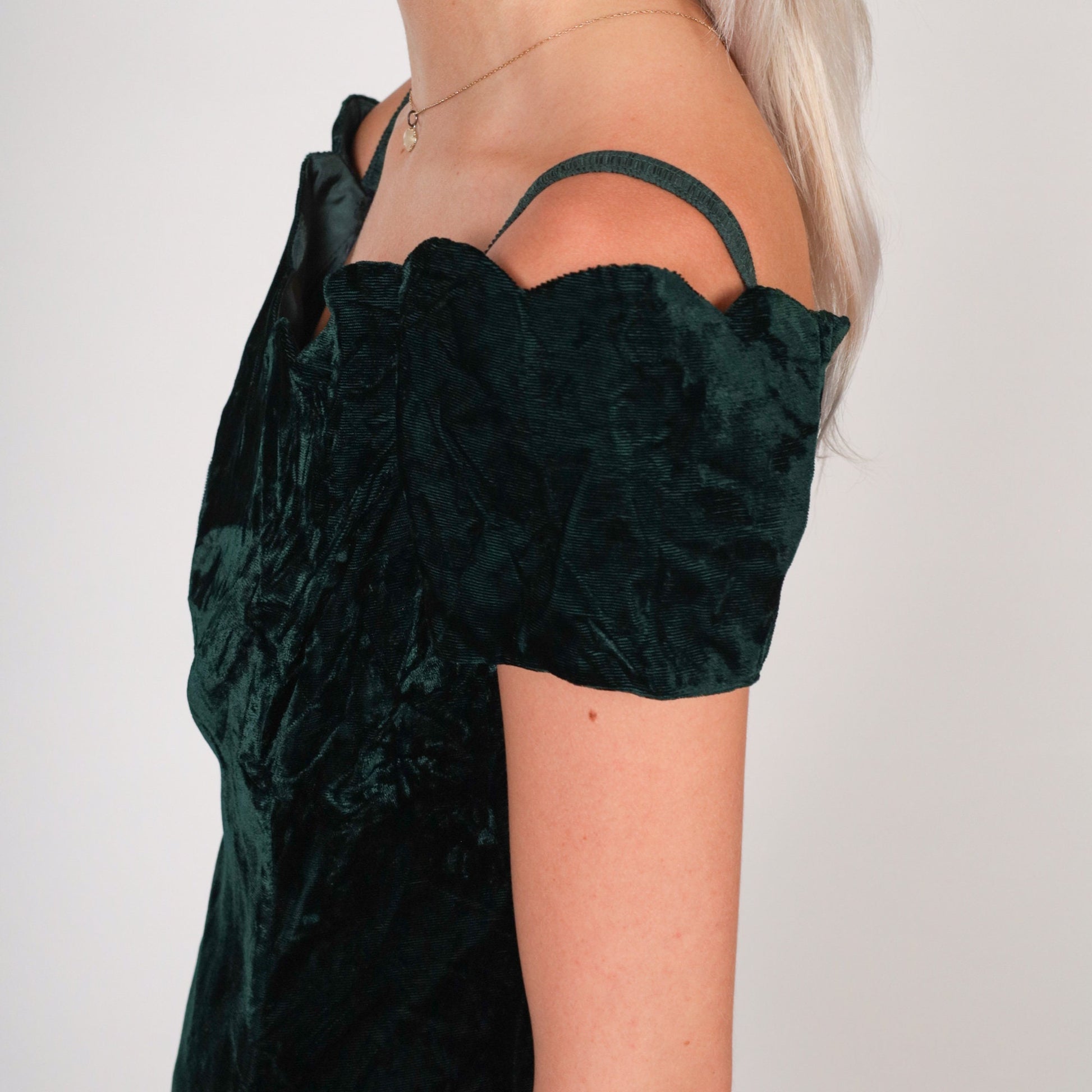 90s Dark Green Velvet Mini Dress Scalloped Off-Shoulder Small