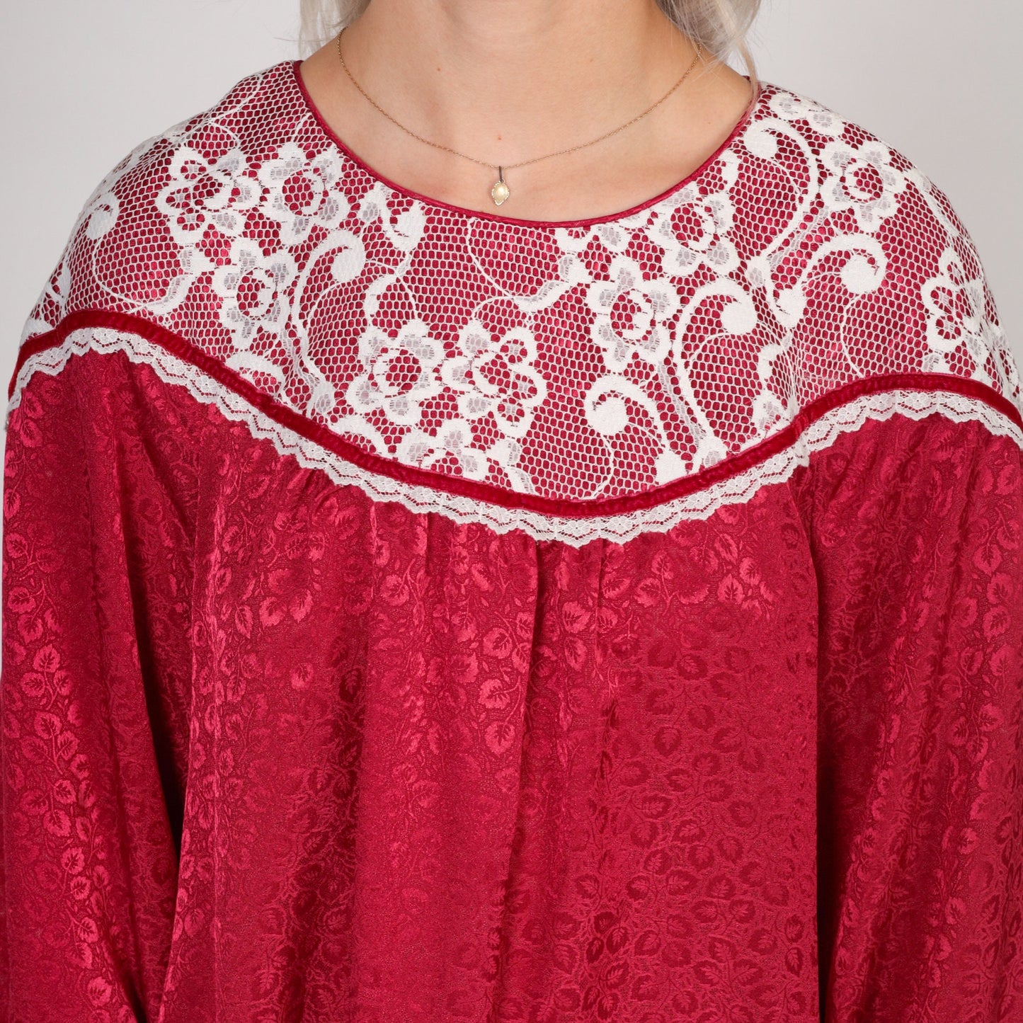 70s Red Mini Dress Lace Bib Embossed Leaf Print Long Sleeve Medium