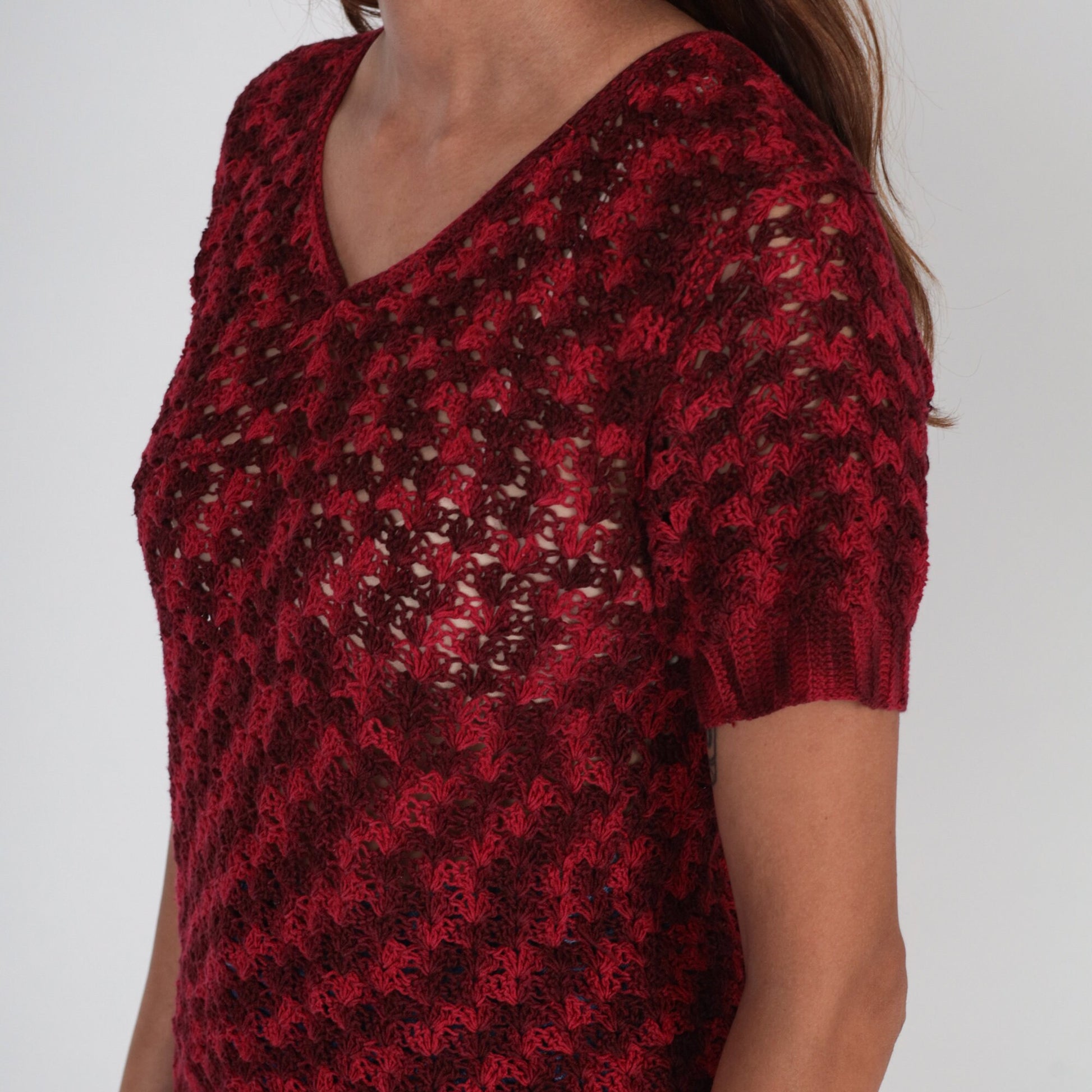 80s Red Crochet V-Neck Blouse Short Sleeve Sheer Knit Top Small S