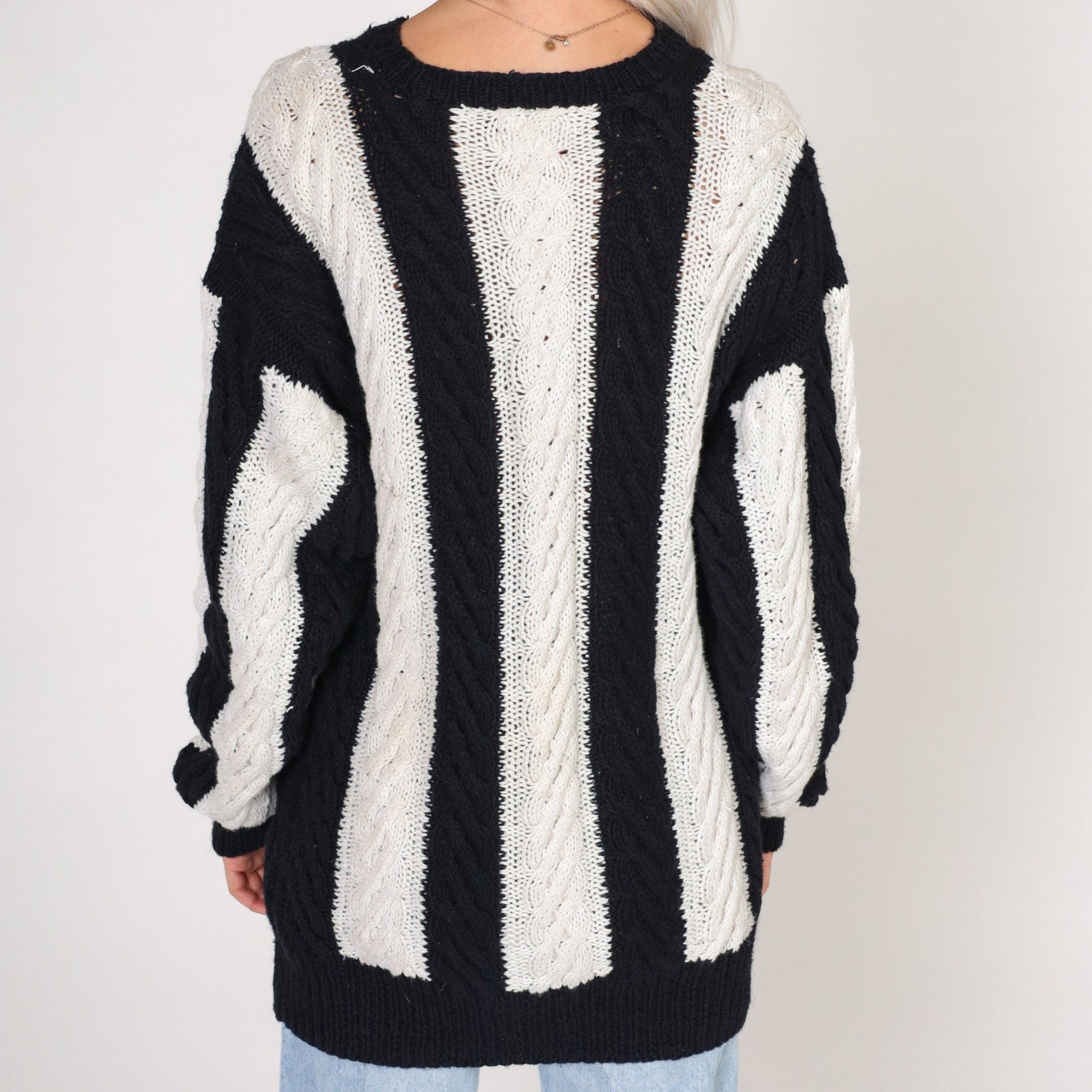 80s Black & White Striped Cable Knit Sweater Crewneck Pullover Medium Large