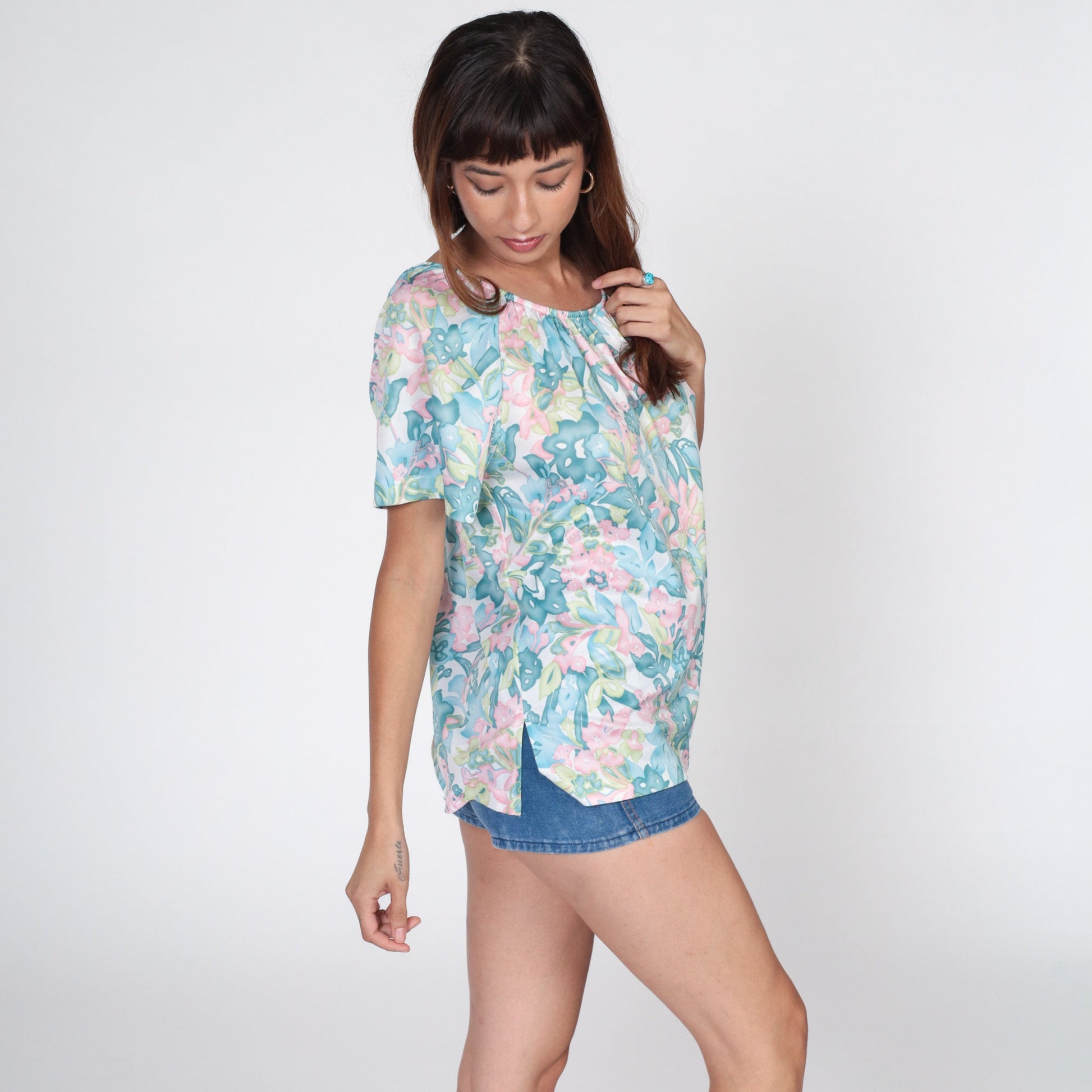 70s Floral Peasant Blouse Raglan Sleeve Elastic Neckline Small Medium