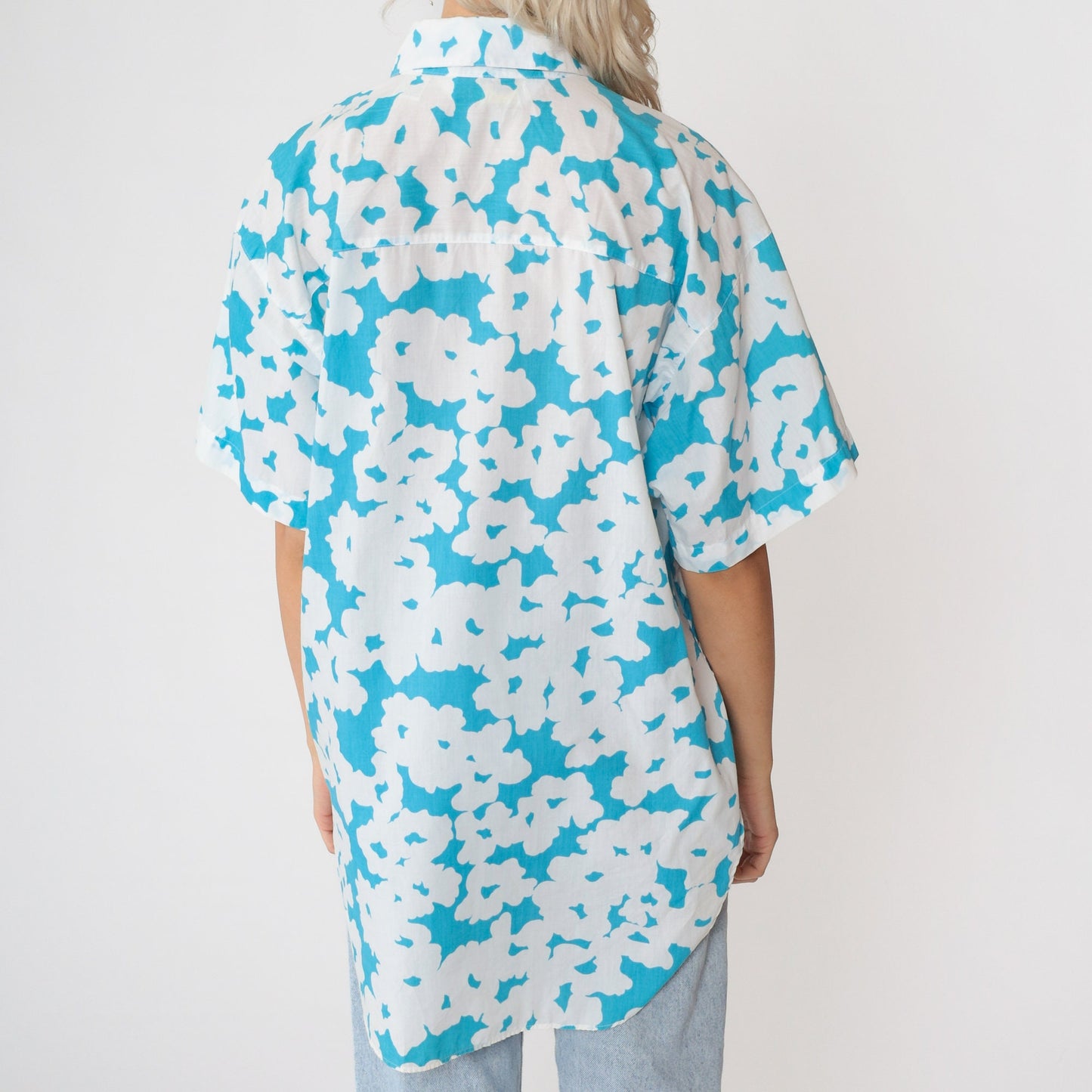 90s Diane Von Furstenberg Abstract Floral Button-Up Blouse White Blue Medium