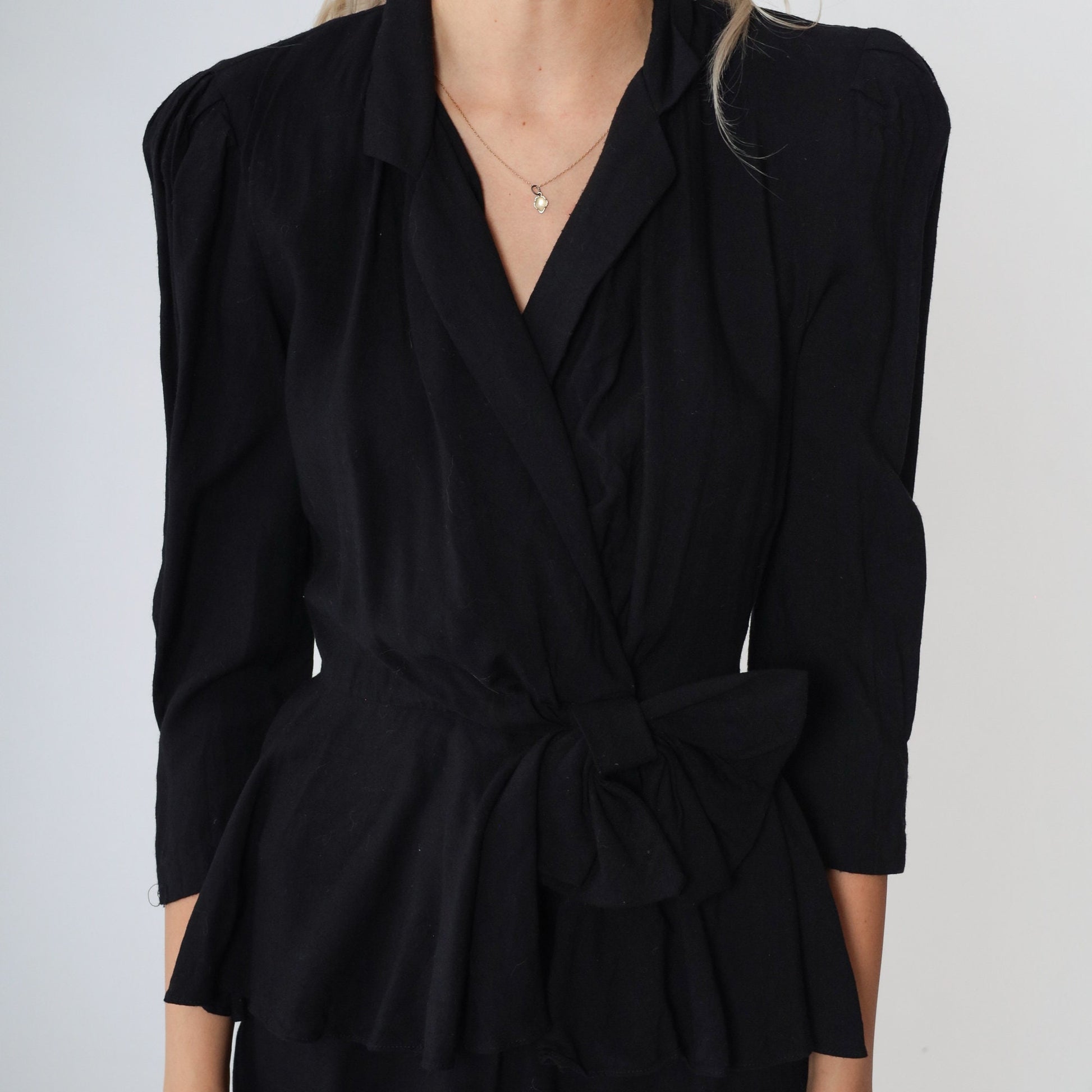 80s Jody California Black Peplum Dress V-Neck Puff Sleeve Knee Length Extra Small