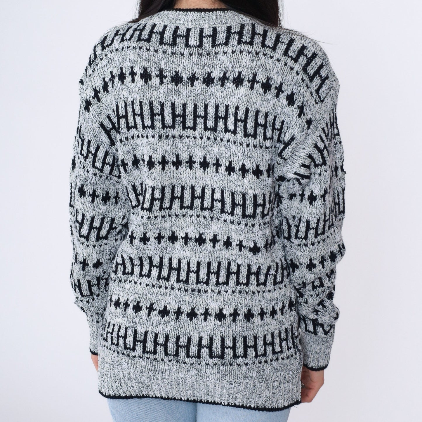 90s Geometric Striped Crewneck Sweater Grey Black Knit Pullover Small