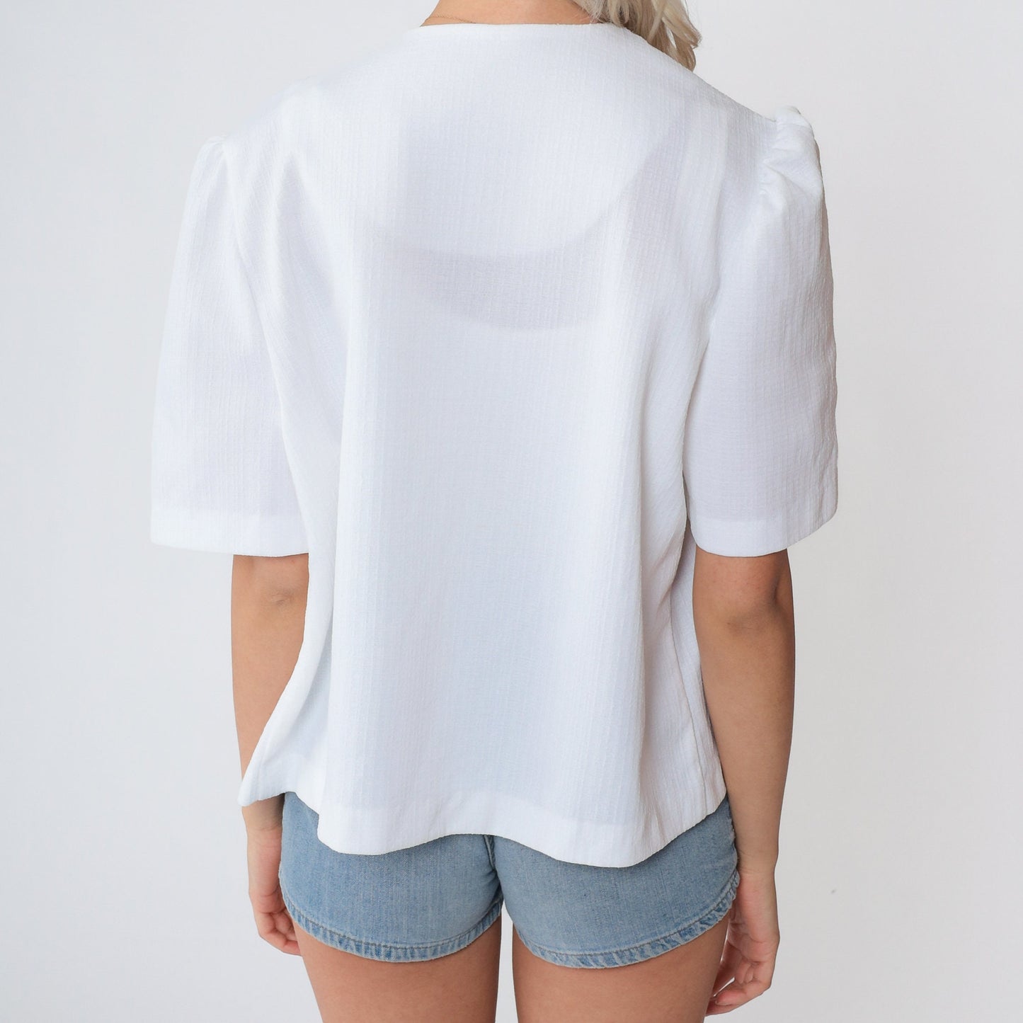 70s White Puff Sleeve Open Front Blouse Extra Large XL