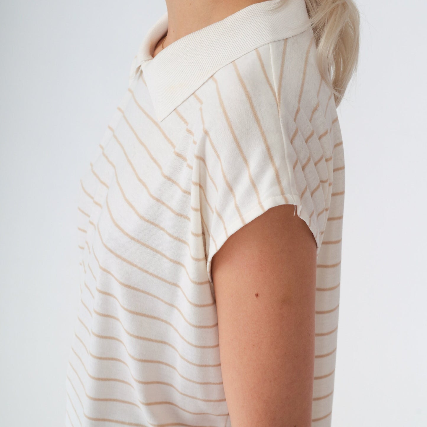 90s Striped Collared Blouse White Tan Cap Sleeve Preppy Top Medium