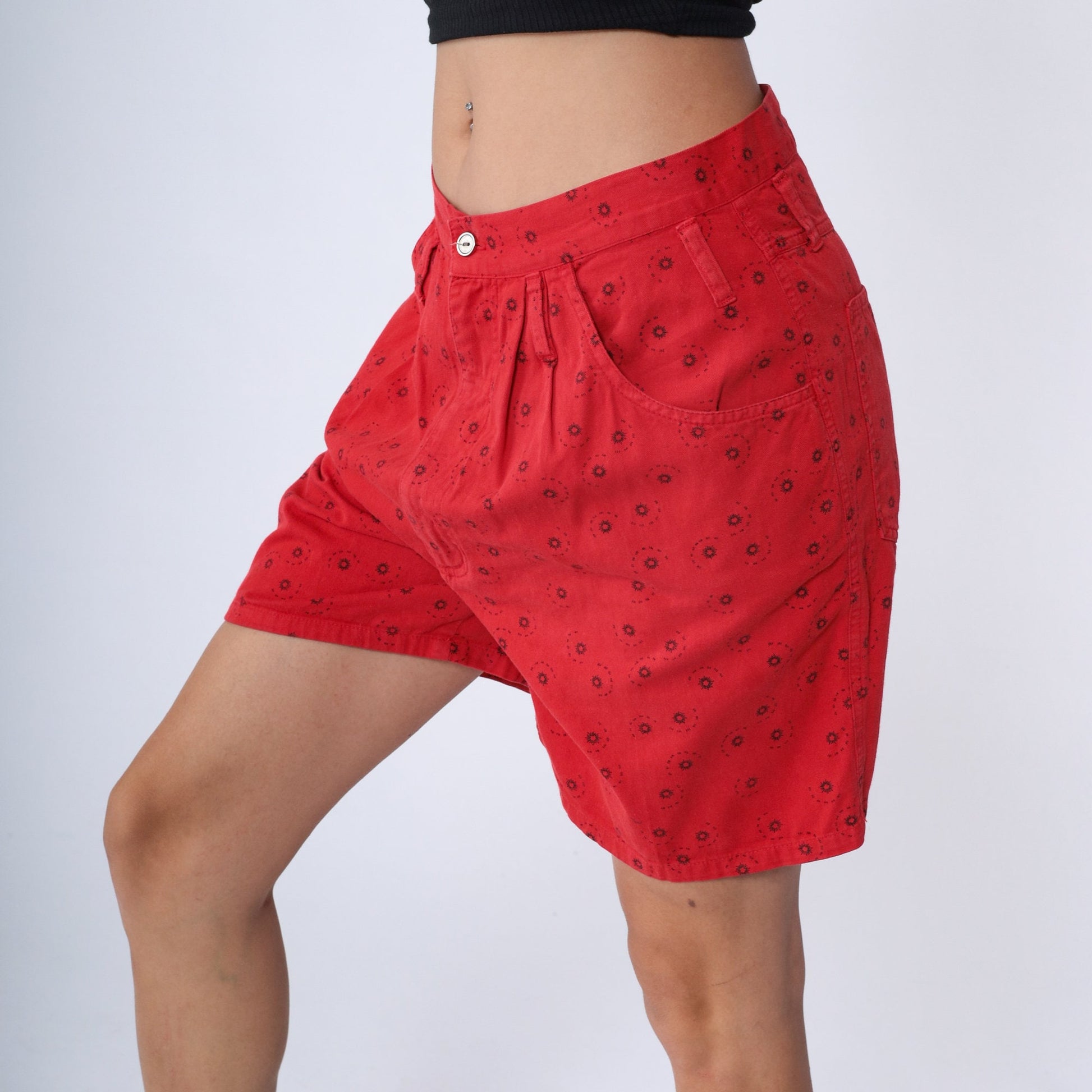 90s Express Red Celestial Pleated High-Waist Shorts Cotton Medium