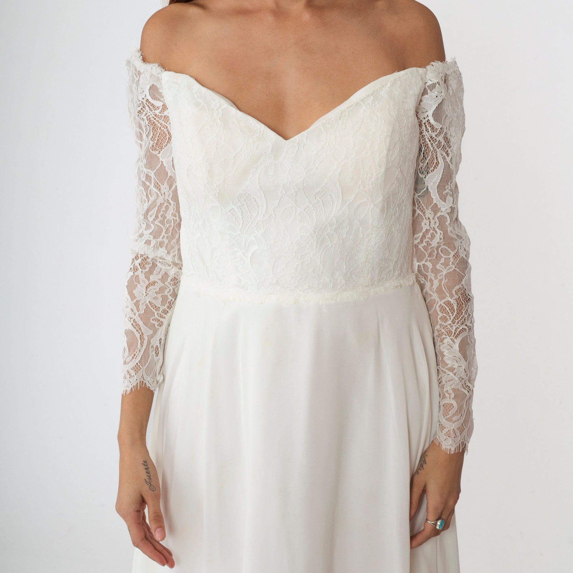 00s Christina Wu Wedding Dress Off-Shoulder Lace Chiffon Maxi White Large 14