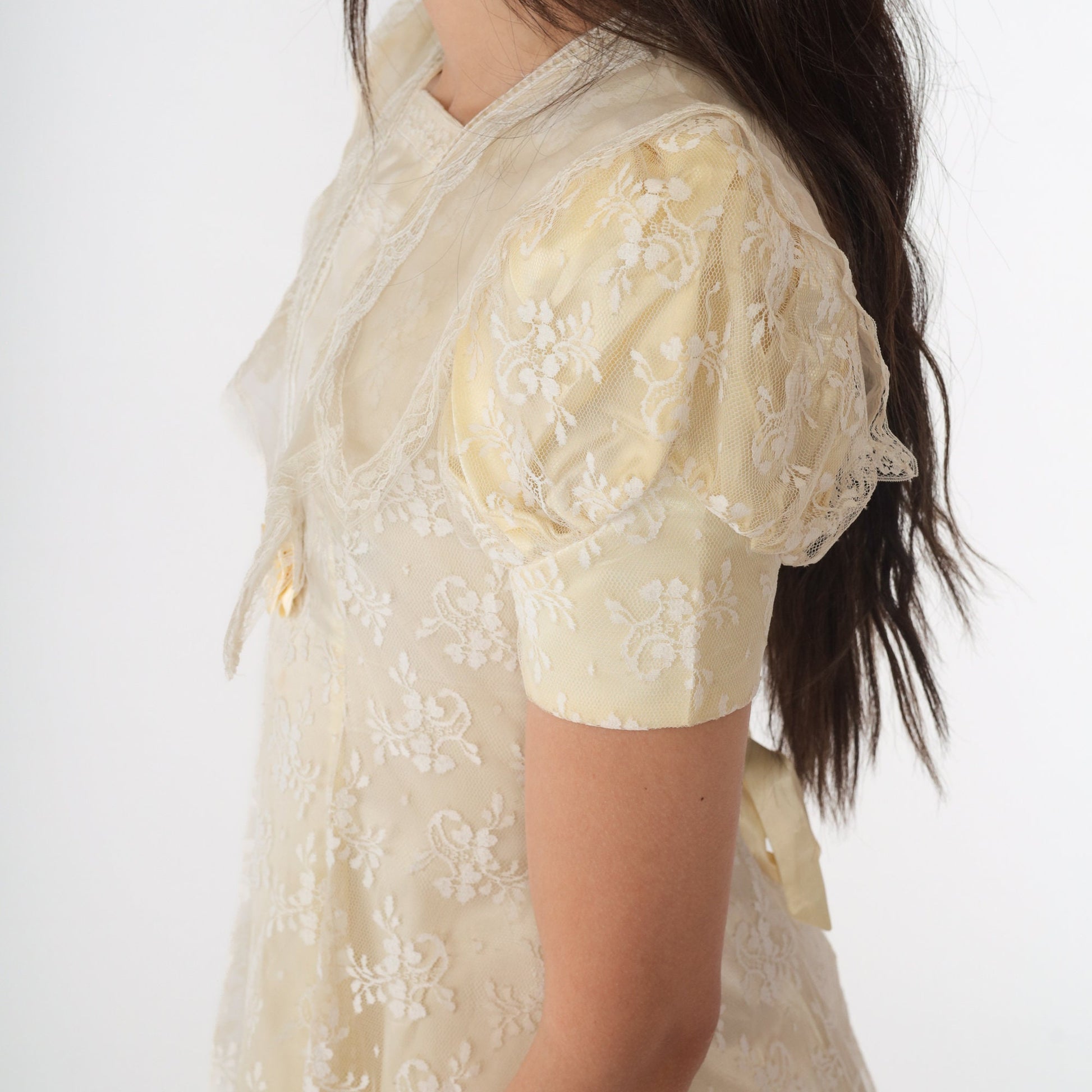 80s Jessica McClintock White Lace Mini Dress Yellow Puff Sleeve Rosette 2XS