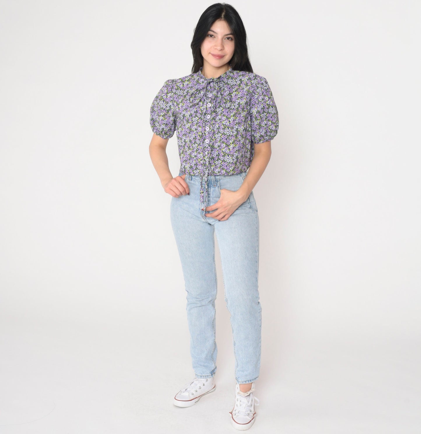 90s Purple Floral Crop Top Puff Sleeve Button-Up Blouse Tie Neck Small