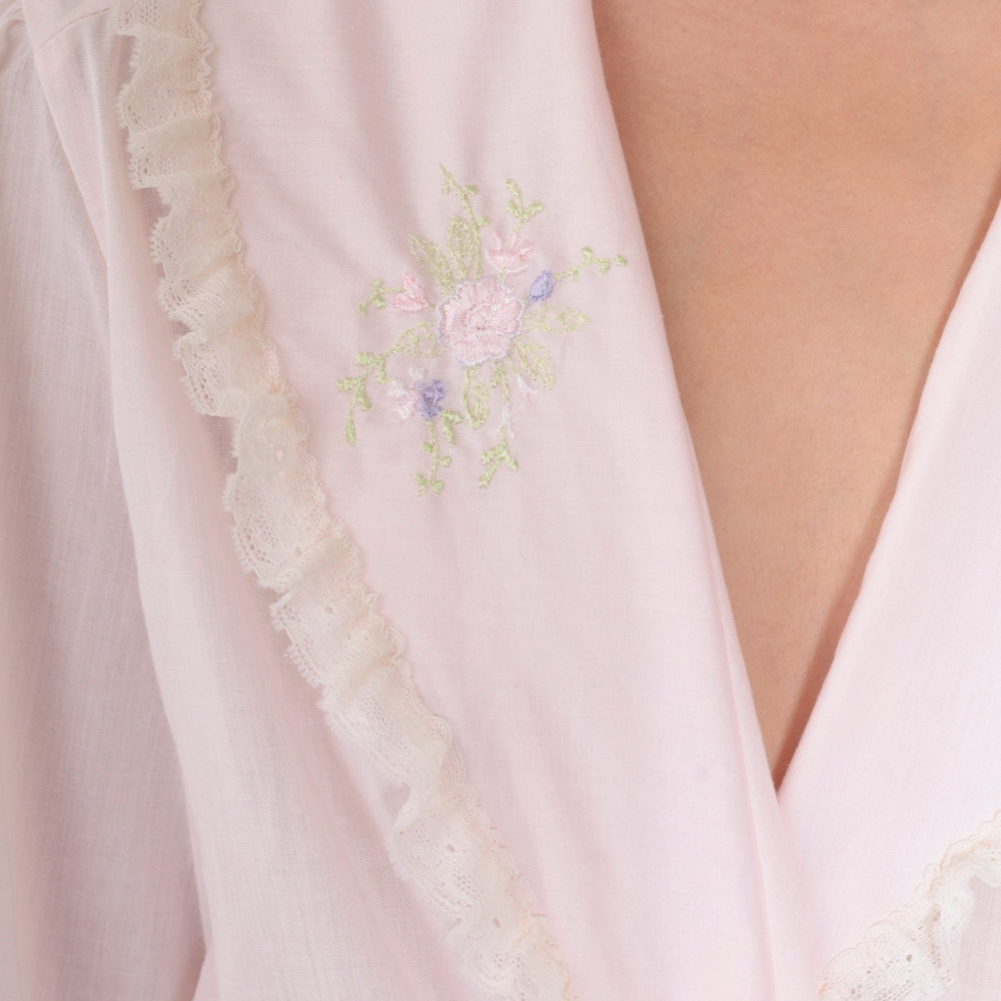 70s Lewis Frimel Pink Maxi Lingerie Robe Lace Floral Embroidered Tie Front Small