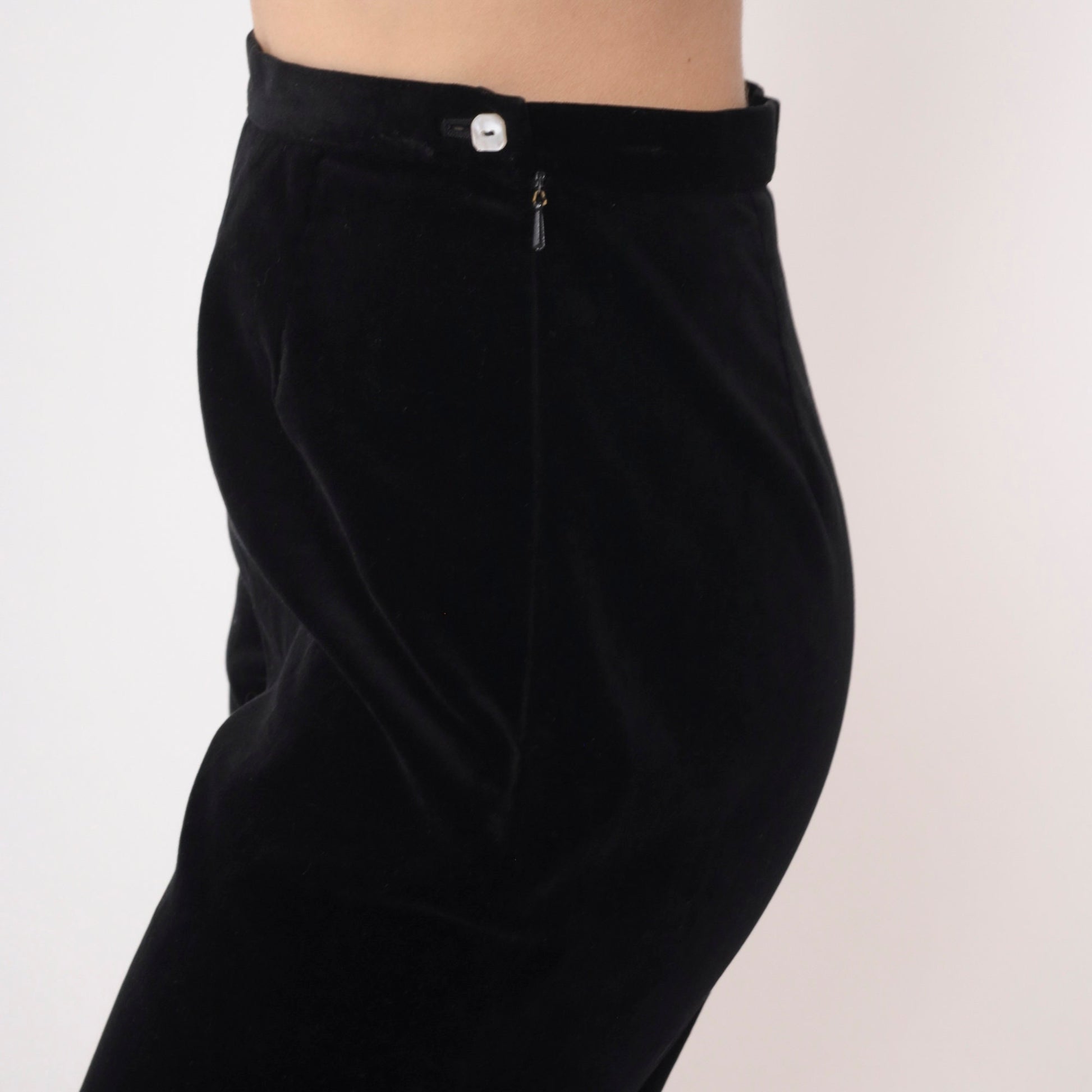 90s Black Velvet High-Waisted Trousers Straight Leg Small