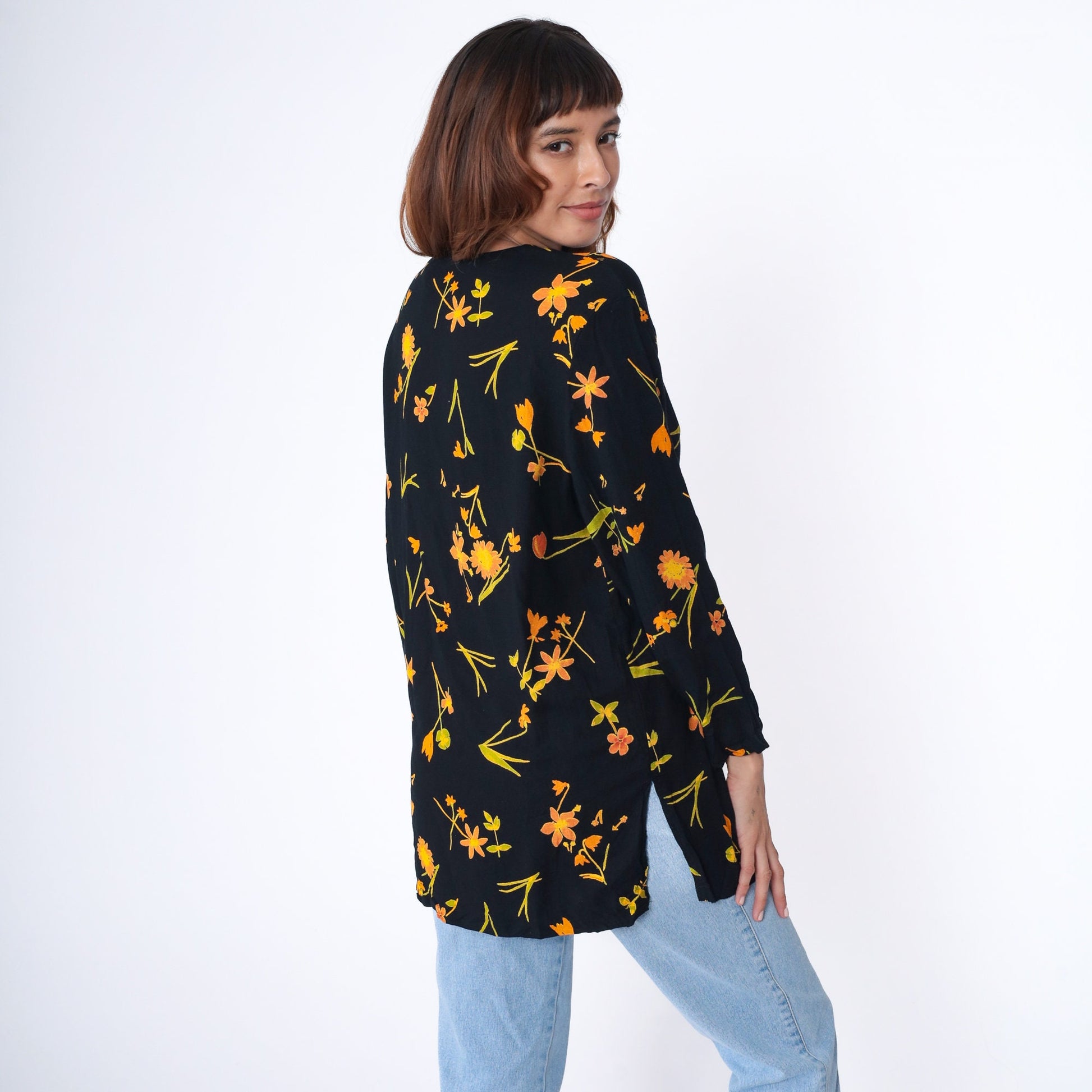 90s Floral Rayon Button Up Blouse Black Longline Collared Shirt Medium