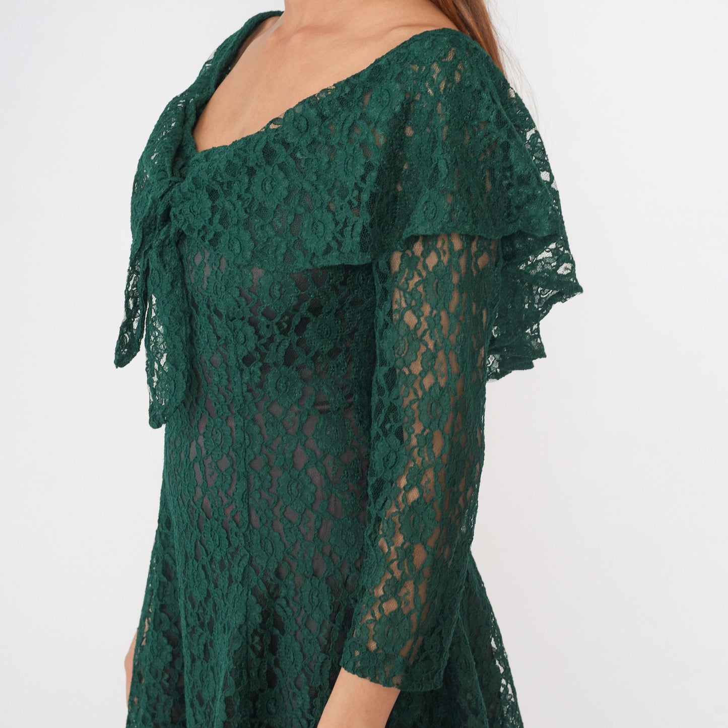 90s Green Lace Mini Dress Flounce Tie Neckline Long Sheer Sleeves Small