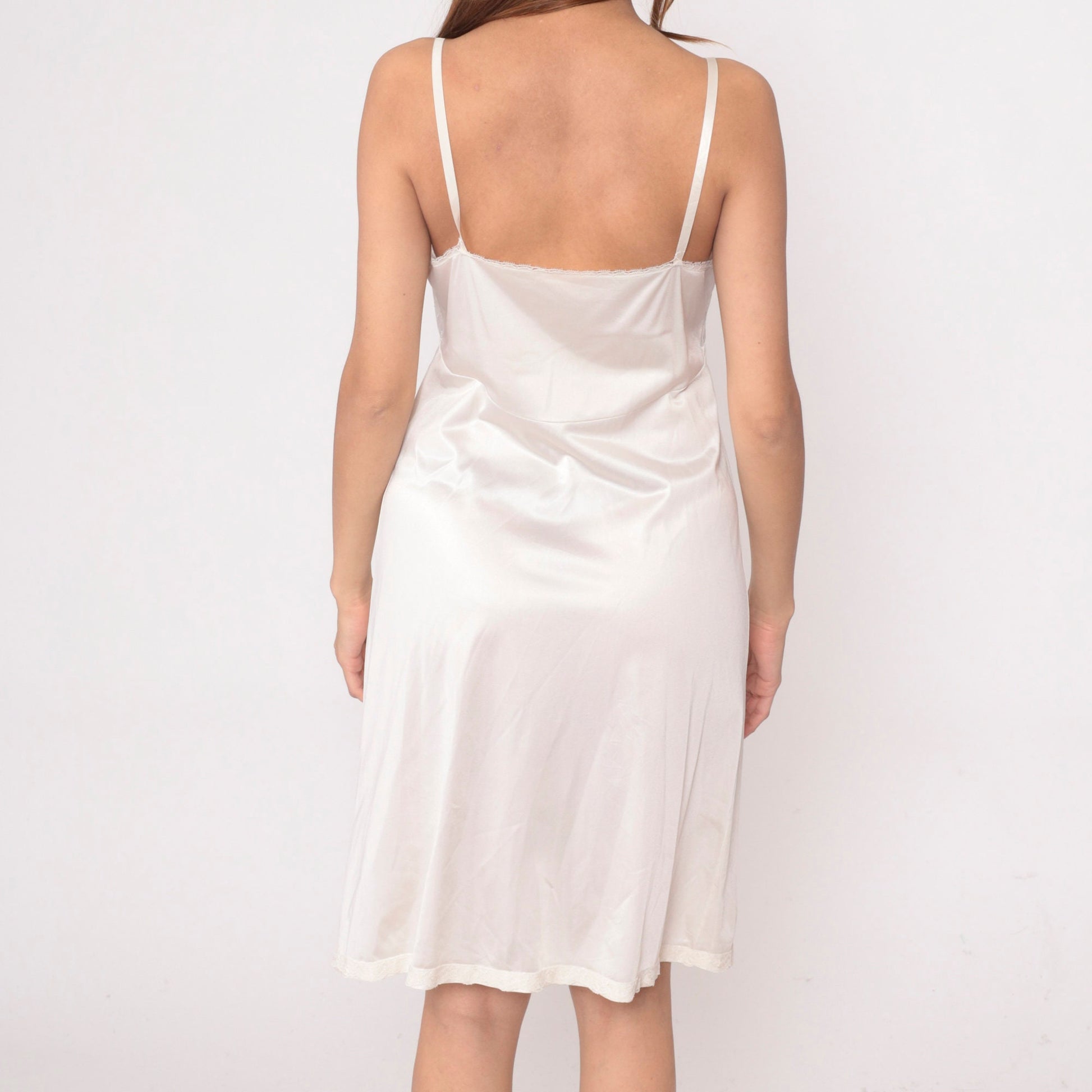 70s White Lace Slip Dress Empire Waist Adjustable Straps Knee Length Medium