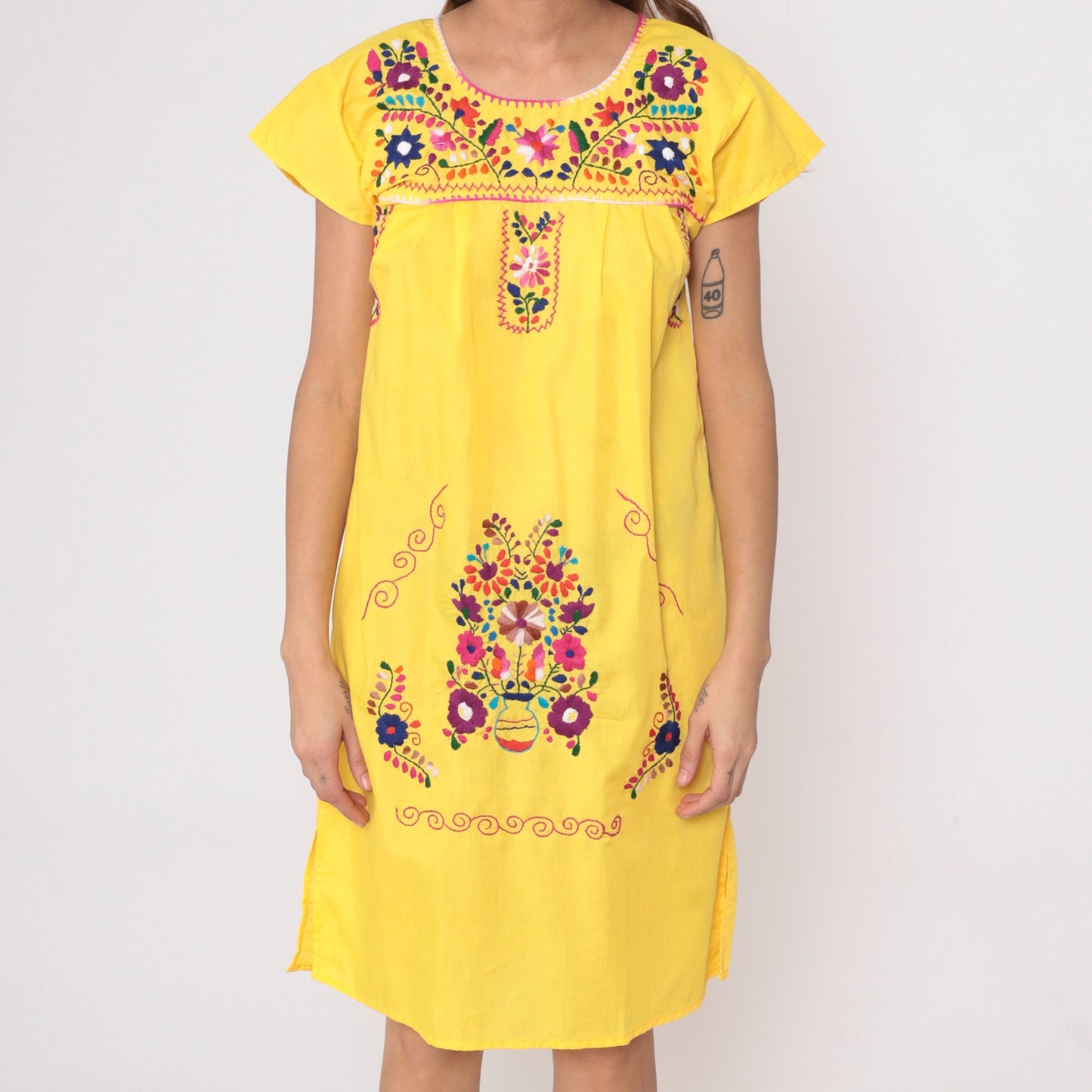 90s Mexican Yellow Cotton Midi Dress Floral Embroidered Short Sleeve Extra Small