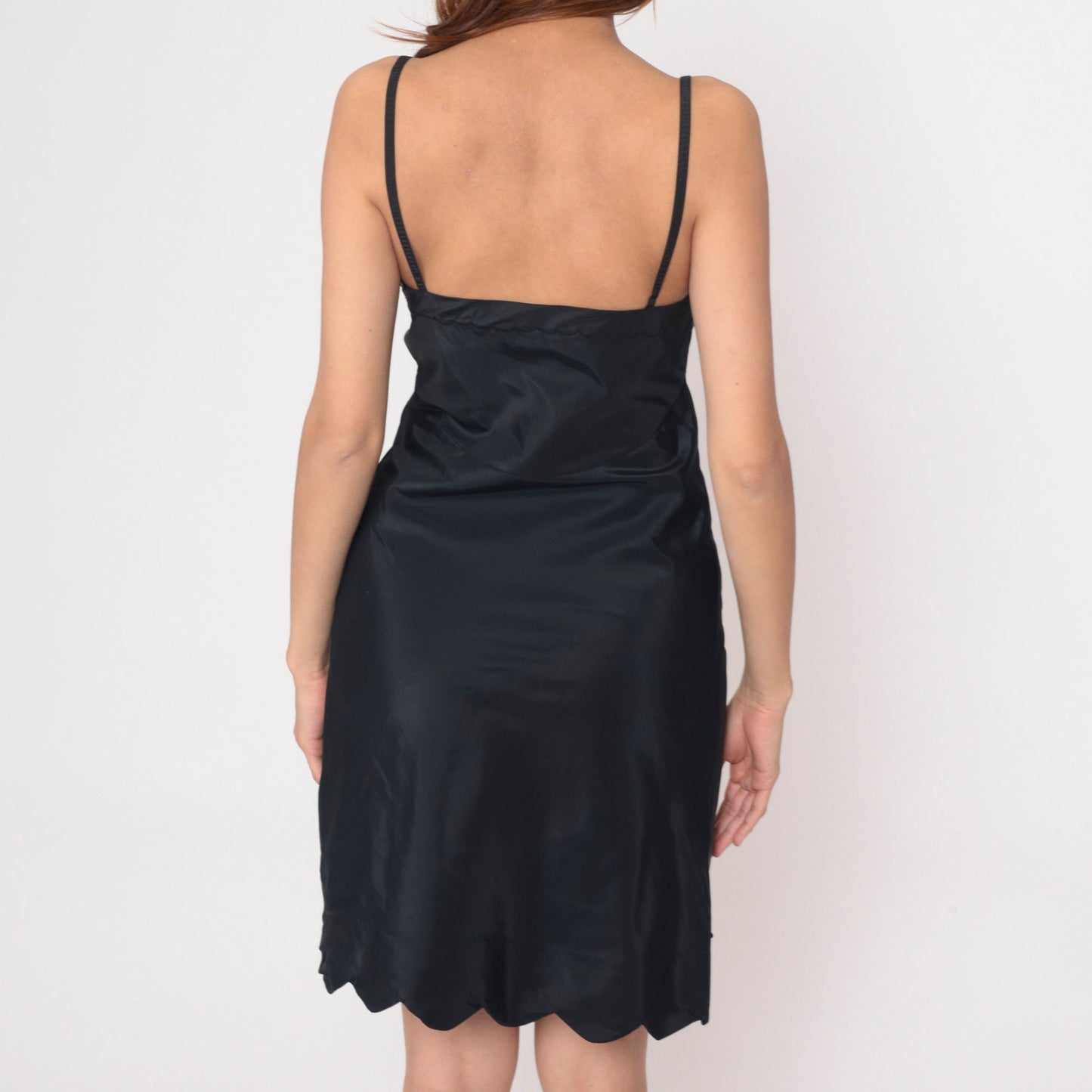 60s Black Slip Dress Scalloped Hem Sweetheart Neckline Spaghetti Strap Small