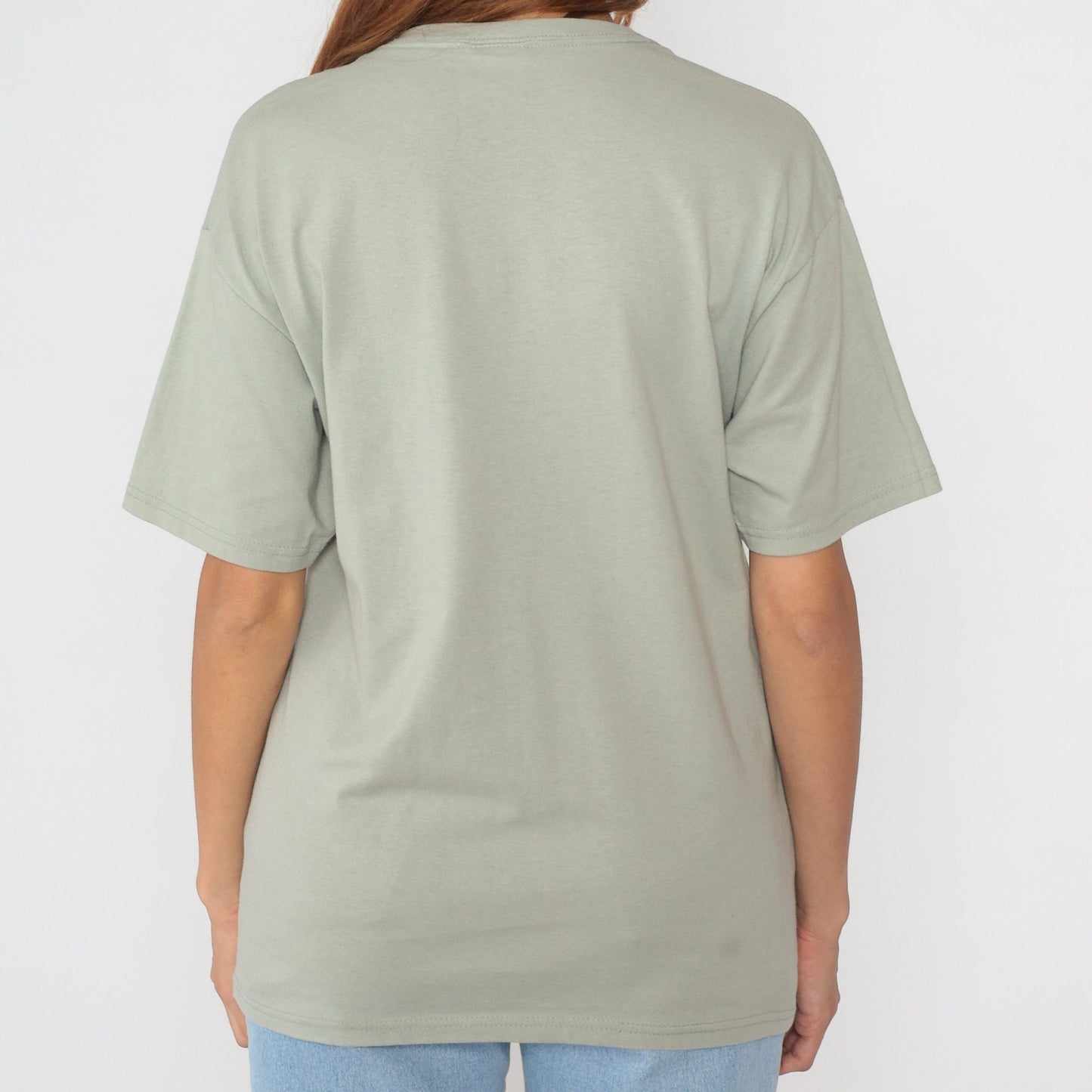 00s Library Graphic T-Shirt Discover New Trails Medium