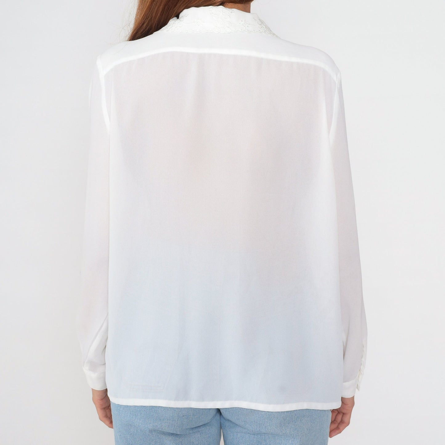 90s Karen Scott White Pleated Blouse Floral Embroidered Scalloped Collar Large L