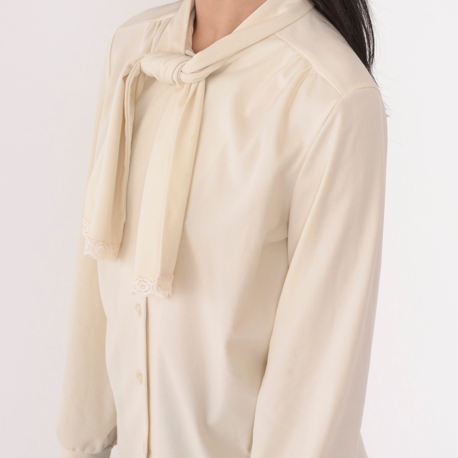 70s Cream Necktie Blouse Button Up Long Sleeve Lace Trim Small