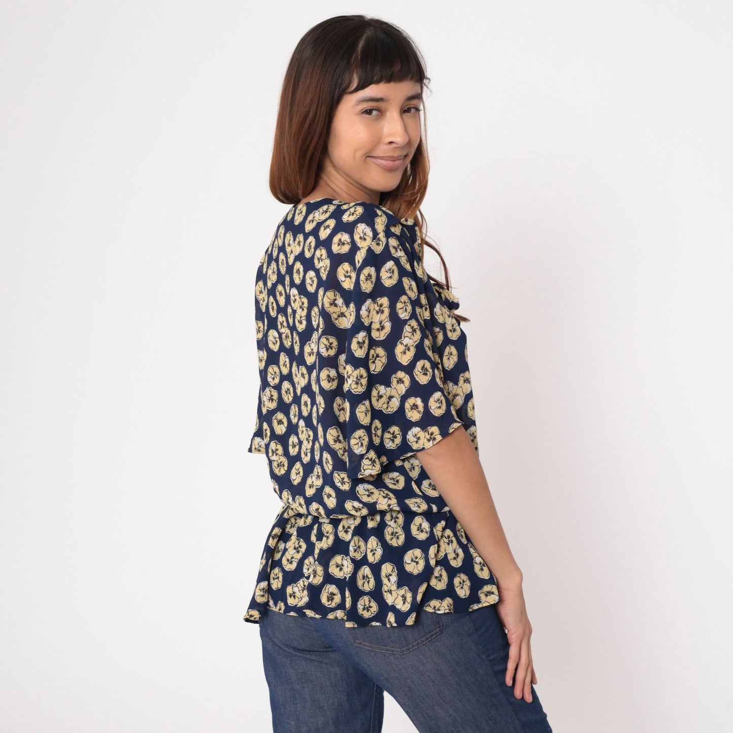 90s Navy Floral Blouse Tie Neck Peplum Flutter Sleeve Shirt Extra Large