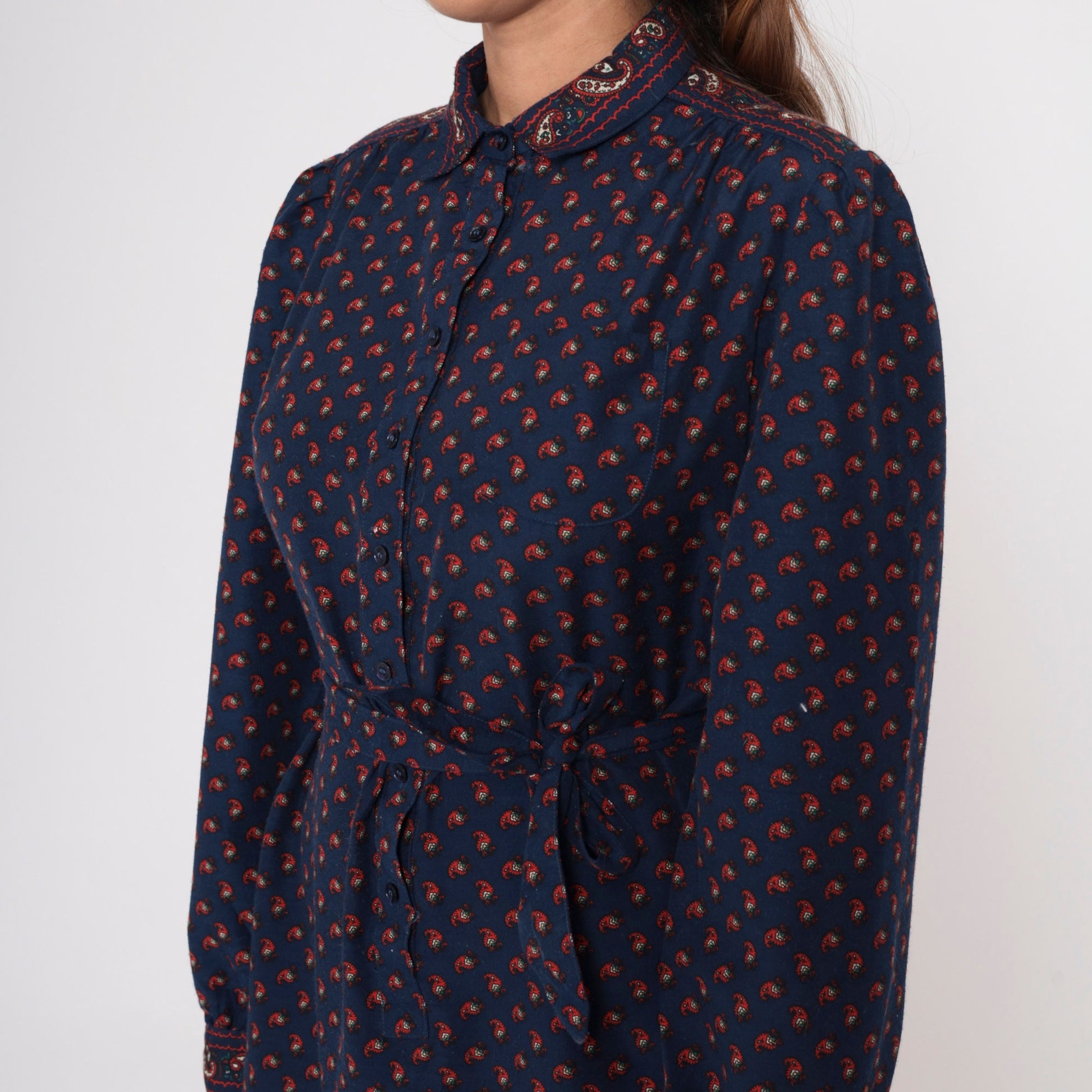 80s Dark Blue Paisley Midi Shirtdress Button-Up Long Sleeve Red Print Large