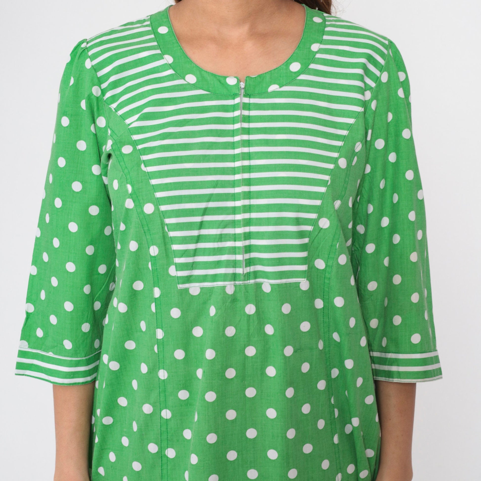 70s Polka Dot Caftan Maxi Dress Green White Front Zip 3/4 Sleeve Medium