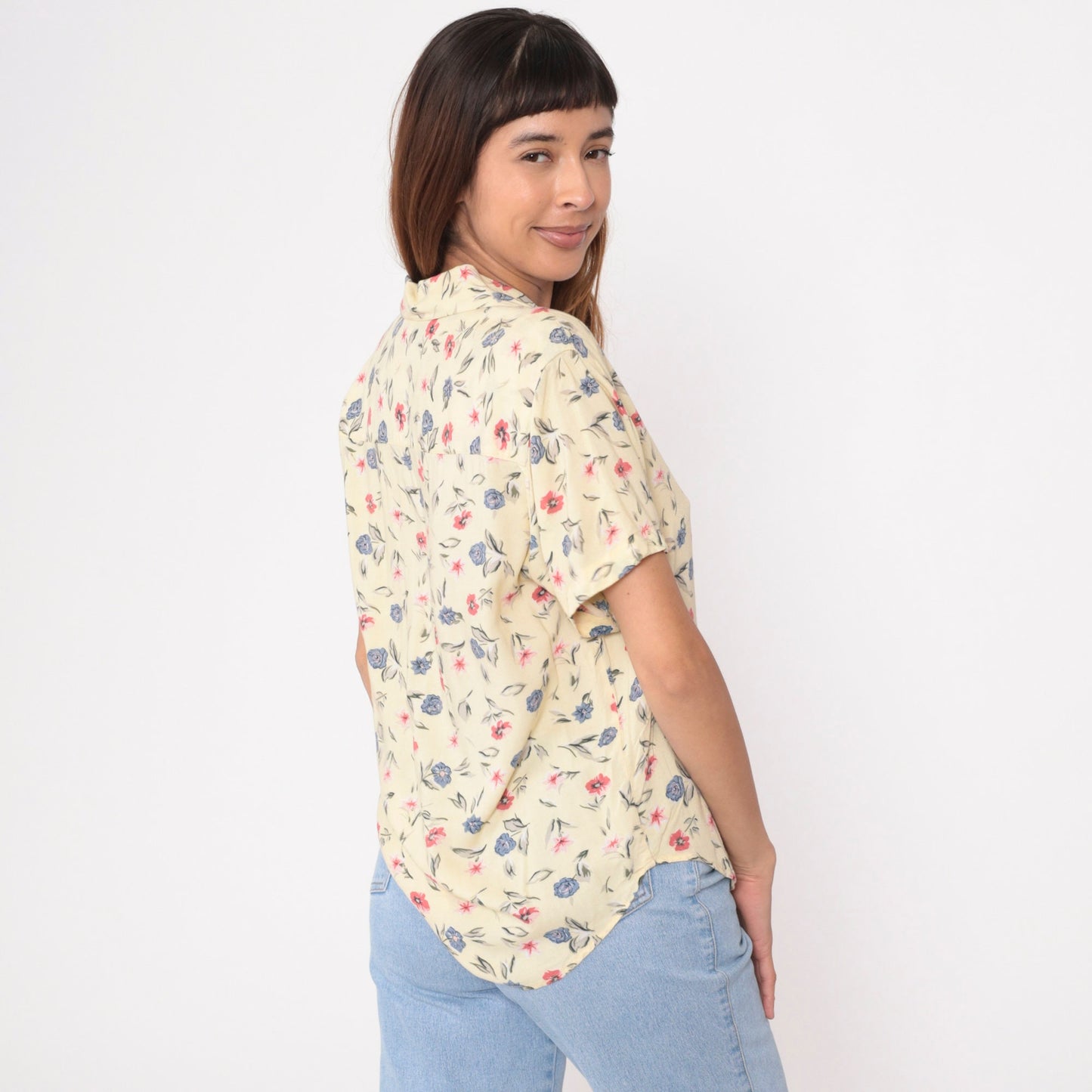 90s Light Yellow Floral Button-Up Blouse Short Sleeve Rayon Small