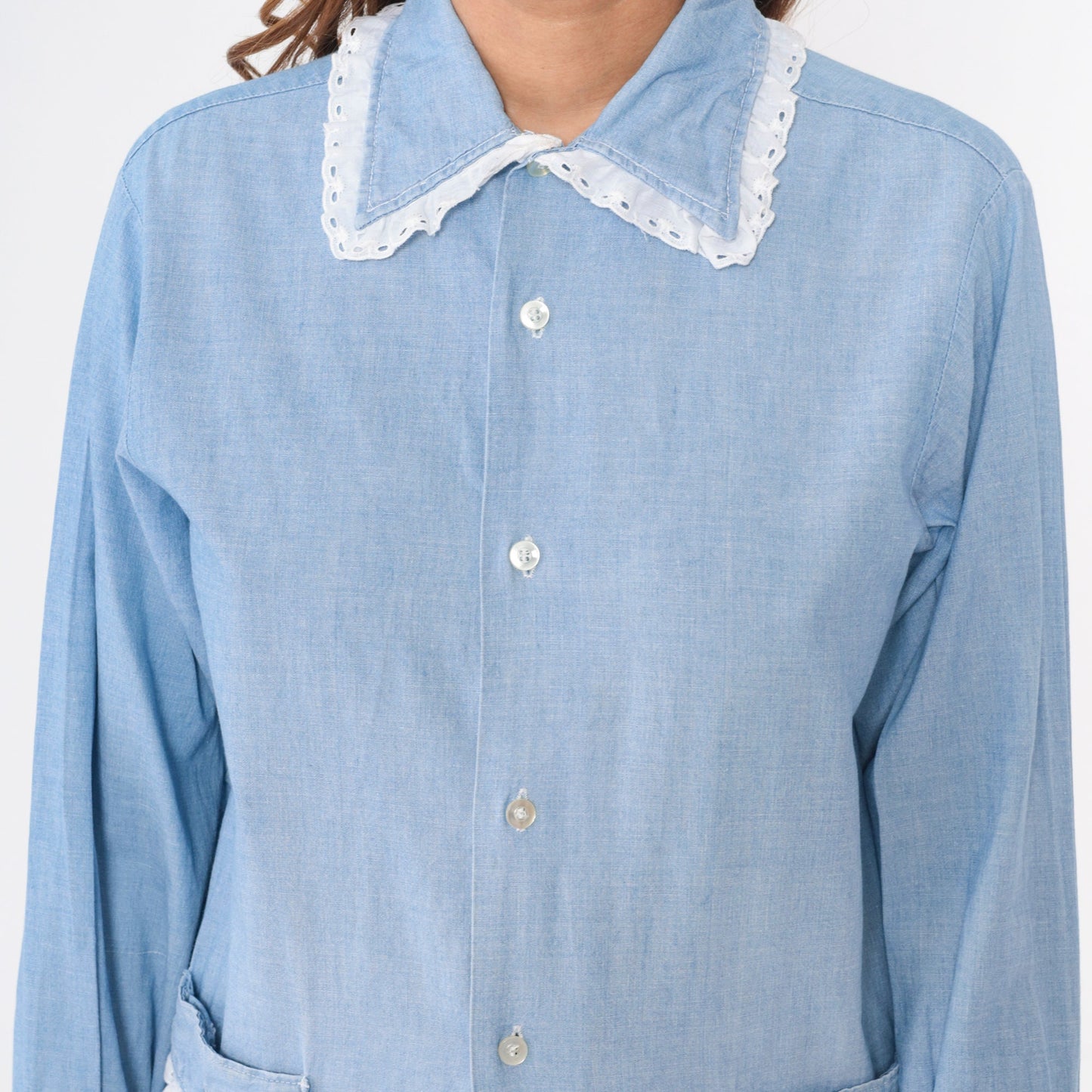 70s Lee Raggedy Ann Chambray Button-Up Blouse Blue Eyelet Lace Medium