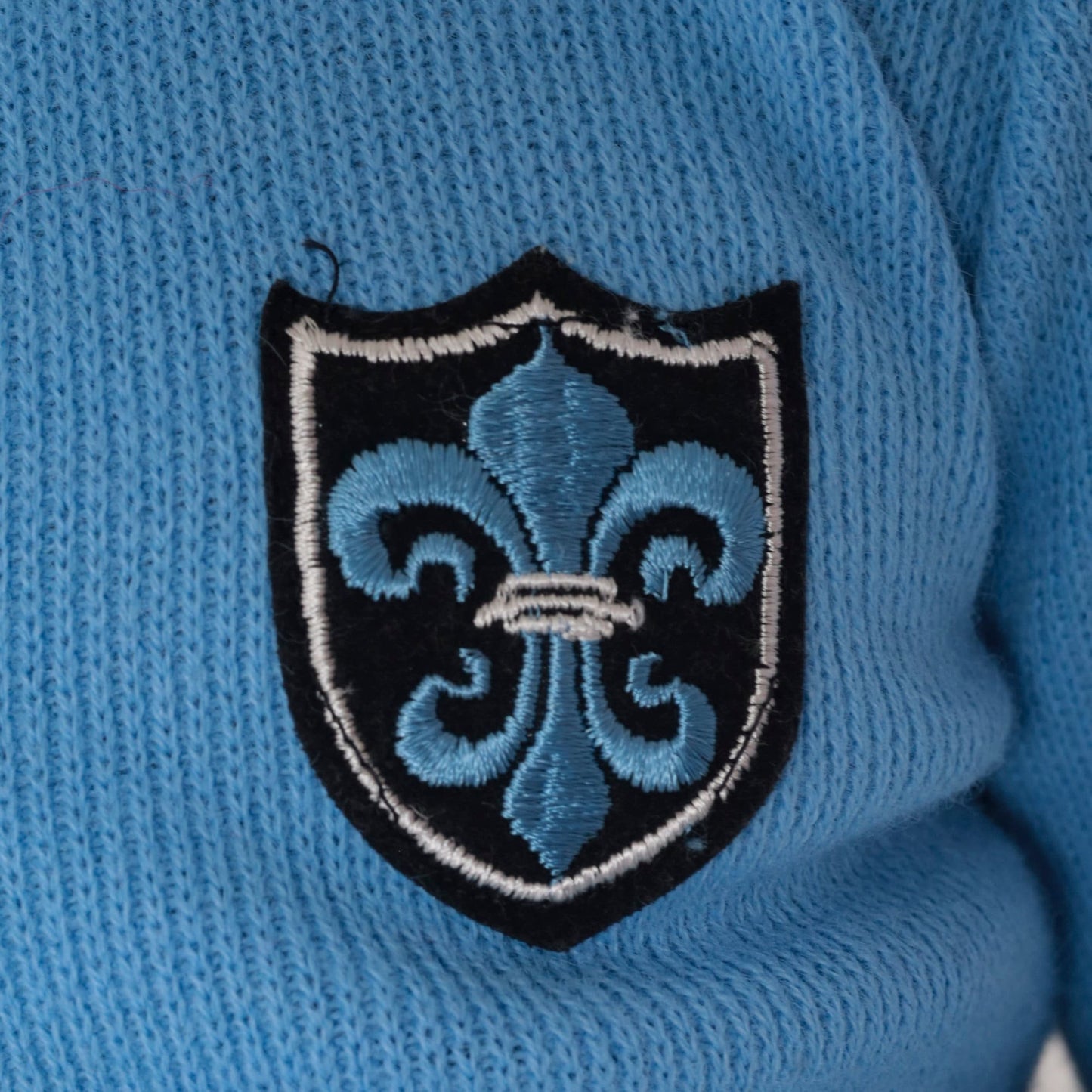 70s Blue Cropped Cardigan Fleur De Lis Patch Ribbed Knit XXS