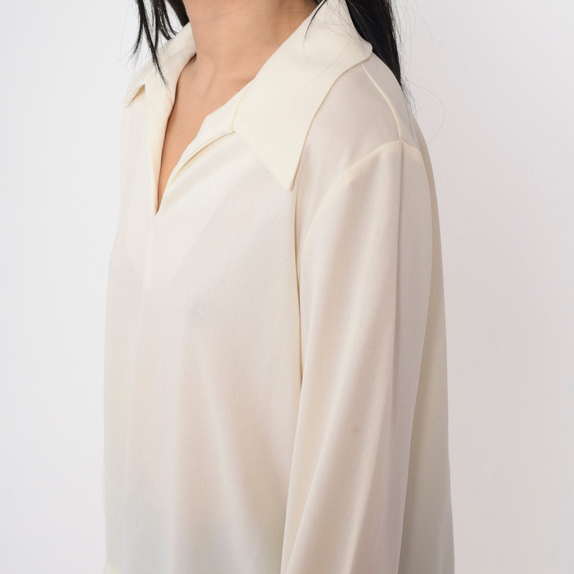 70s Off-White Semi-Sheer Collared Blouse Long Sleeve V Neck Medium