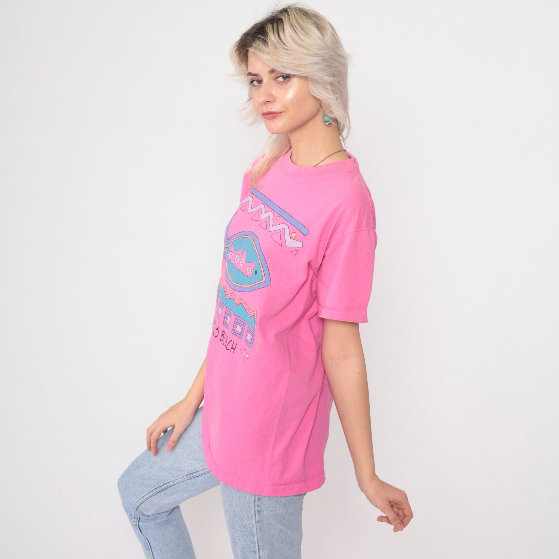 90s Fort Myers Beach Tropical Fish Graphic Tee Hot Pink Cotton Medium