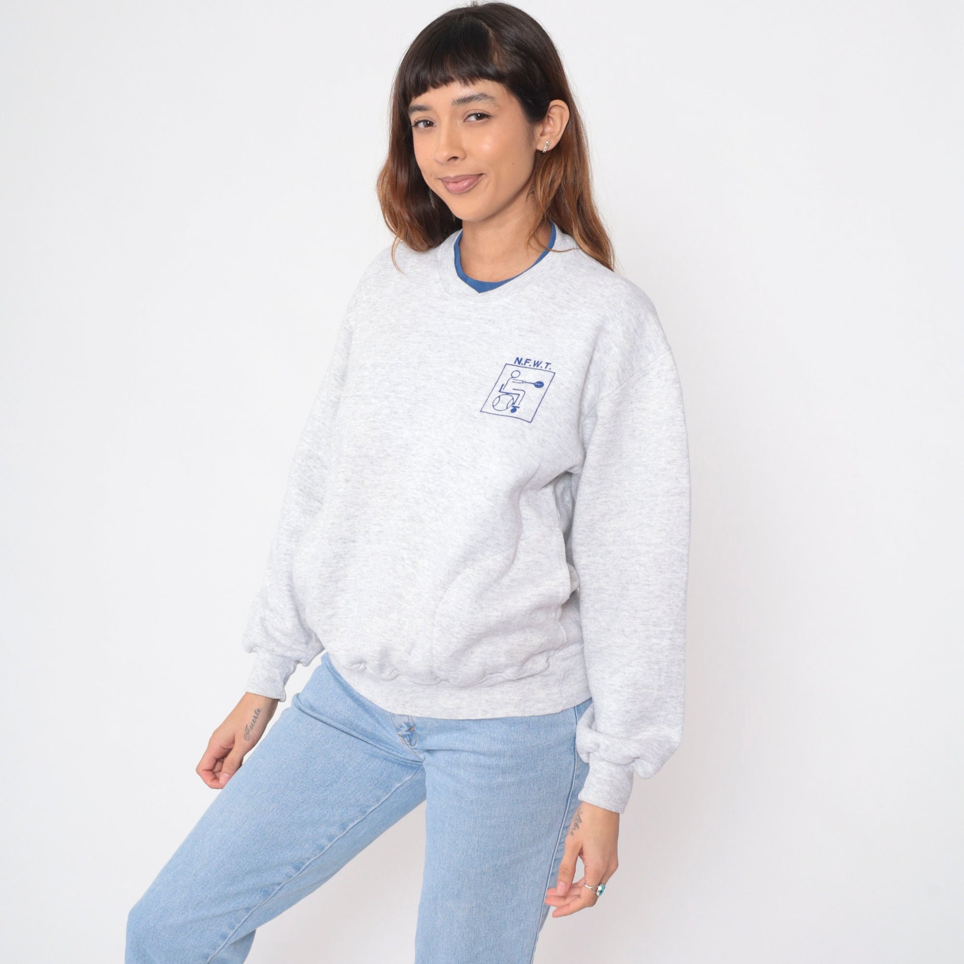 90s National Foundation for Wheelchair Tennis Sweatshirt Chariot Champions Heather Grey Large