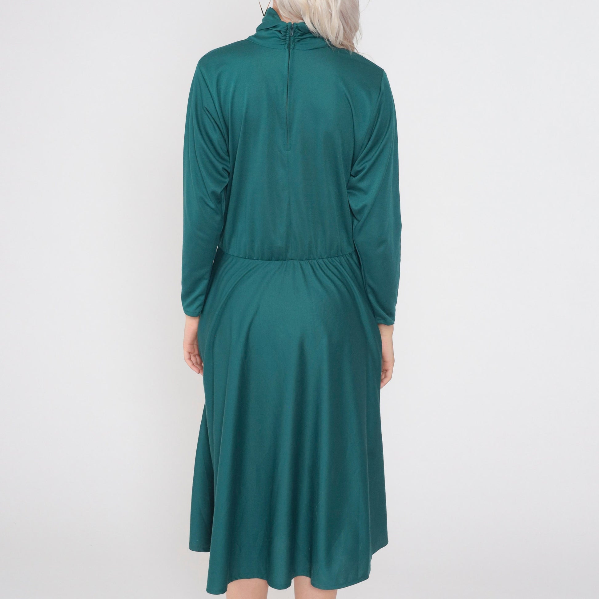 70s Green Turtleneck Midi Dress High Waisted Long Sleeve Pockets Medium
