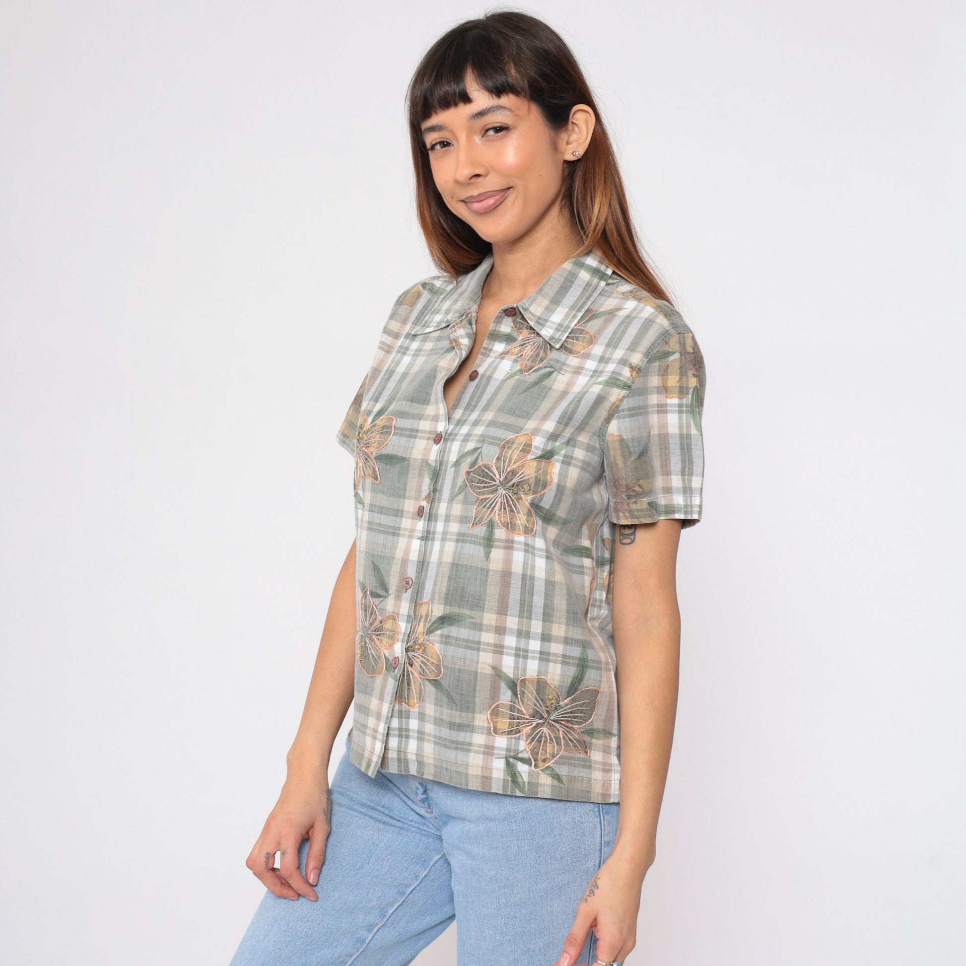 Y2K Plaid Floral Embroidered Button-Up Blouse Cotton Short Sleeve Medium M