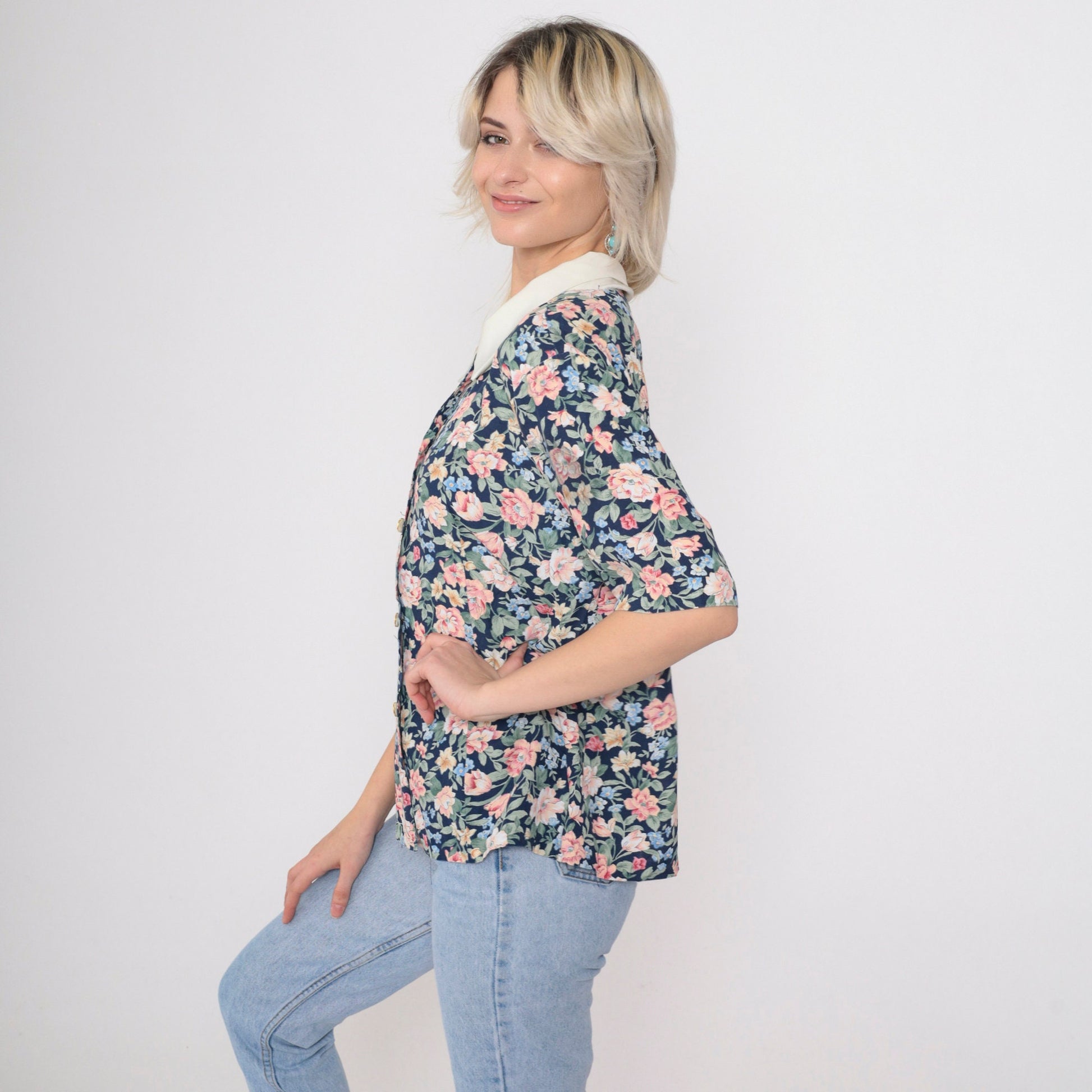 90s Dark Blue Floral Button Up Blouse White Collar Gold Buttons Small