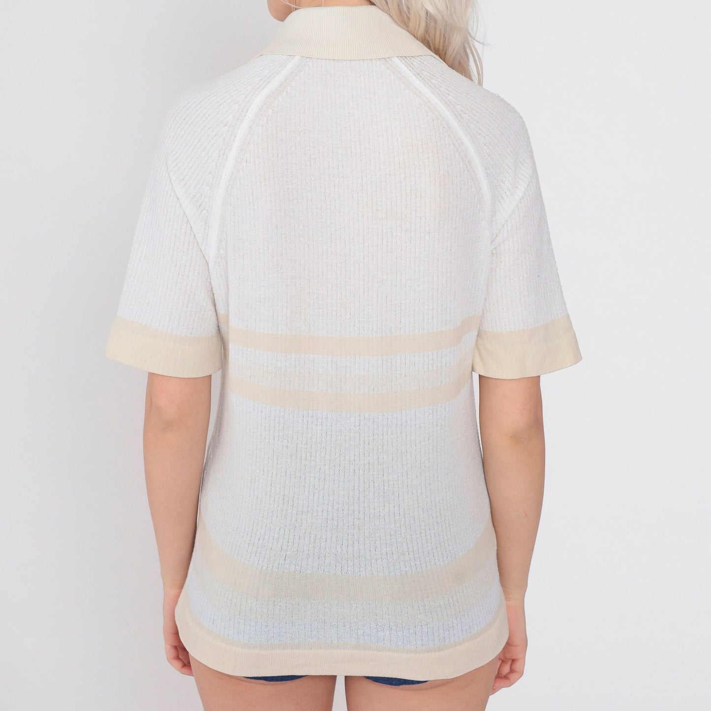 70s White Ribbed Knit Polo Shirt Tan Striped Johnny Collar Raglan Small